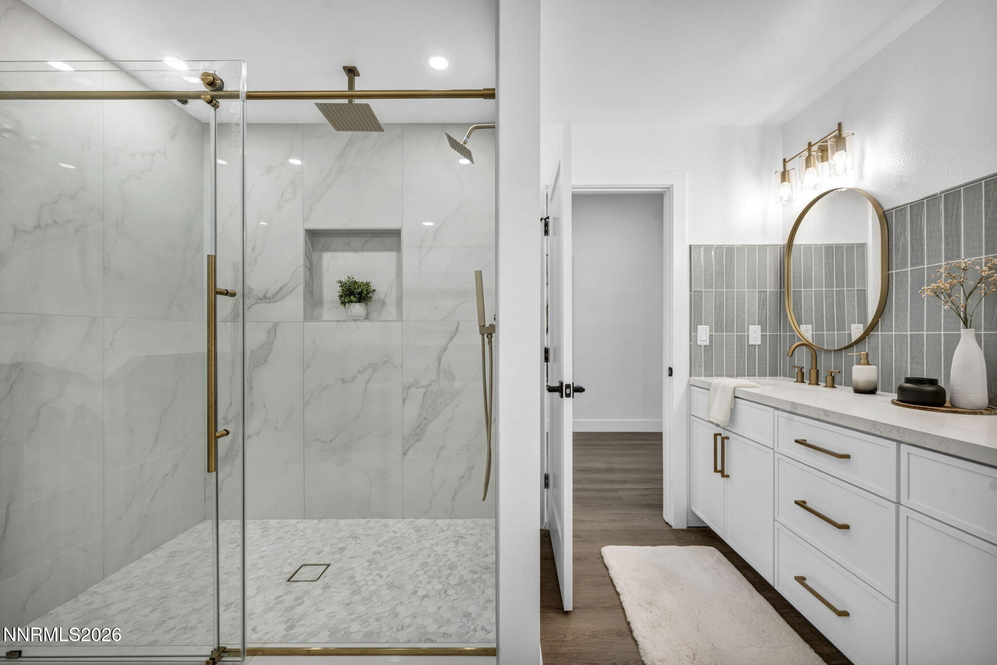 1742 Spyglass Circle