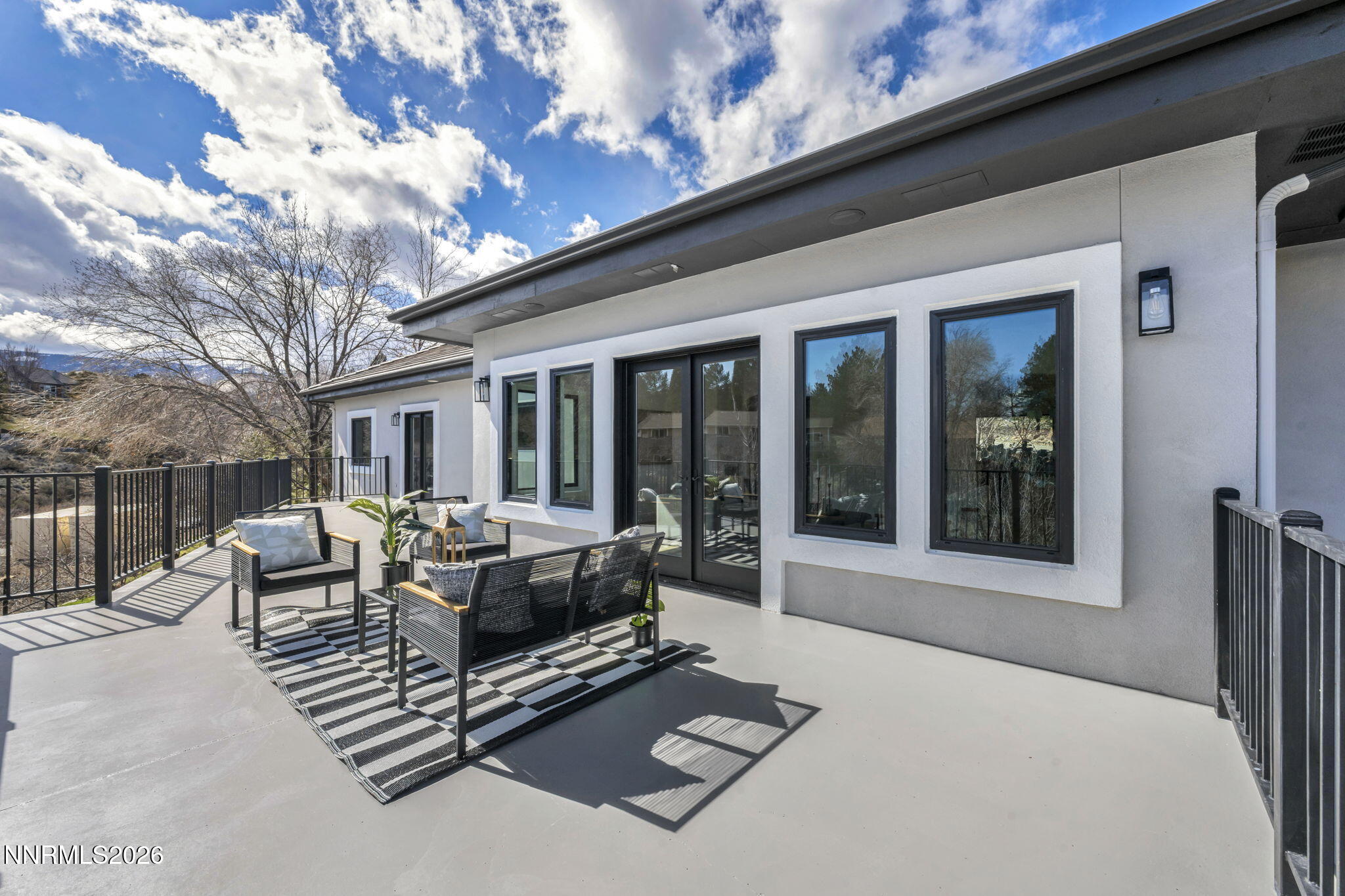 1742 Spyglass Circle