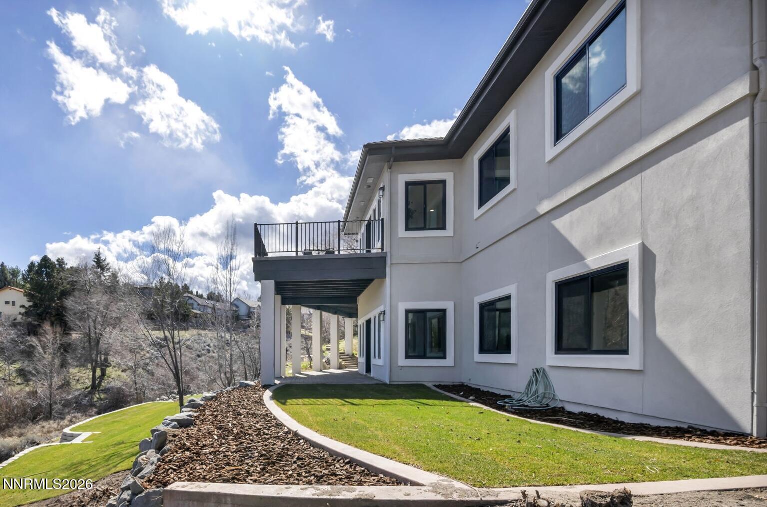 1742 Spyglass Circle