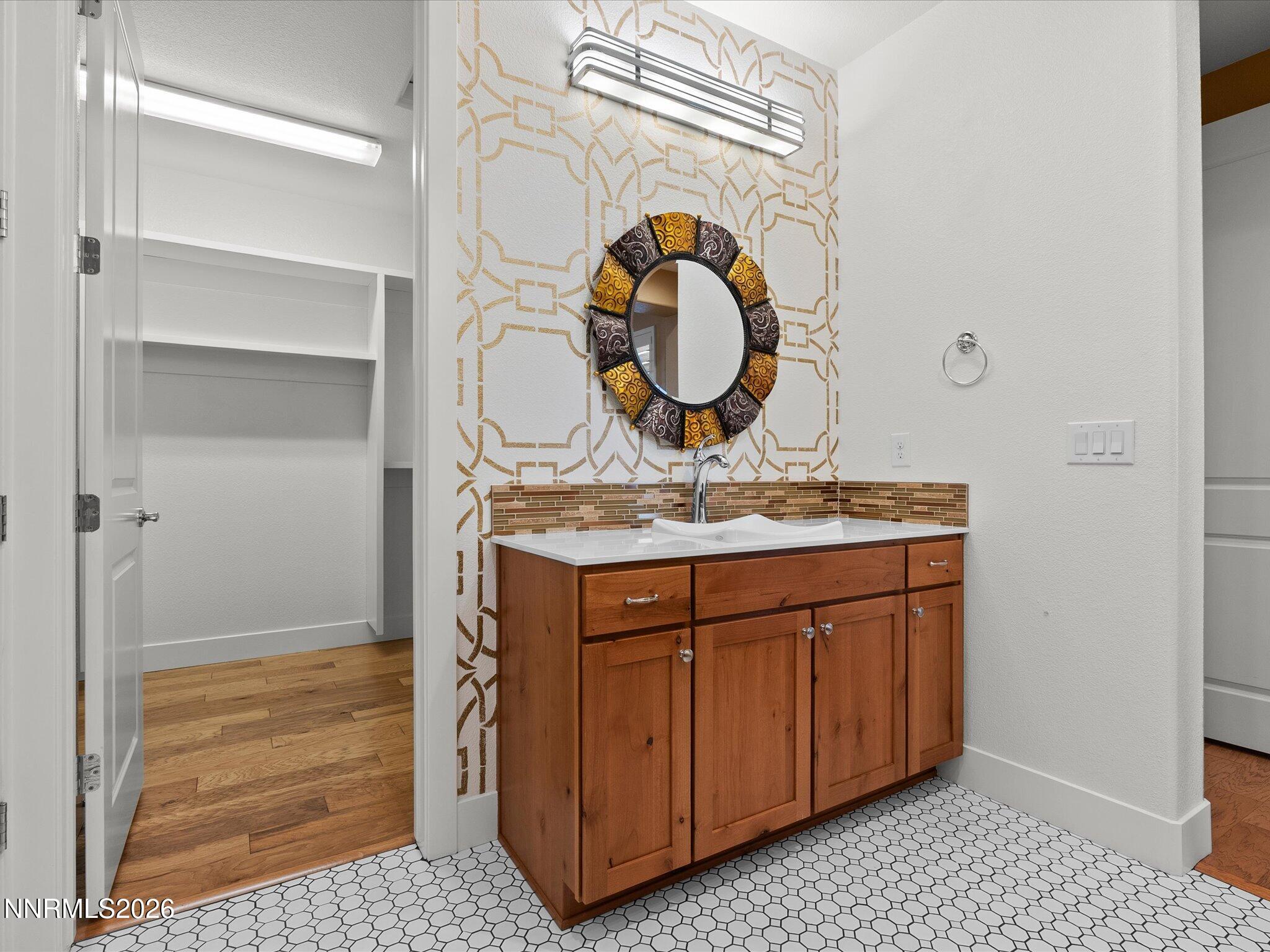 9690 Thesolious Lane