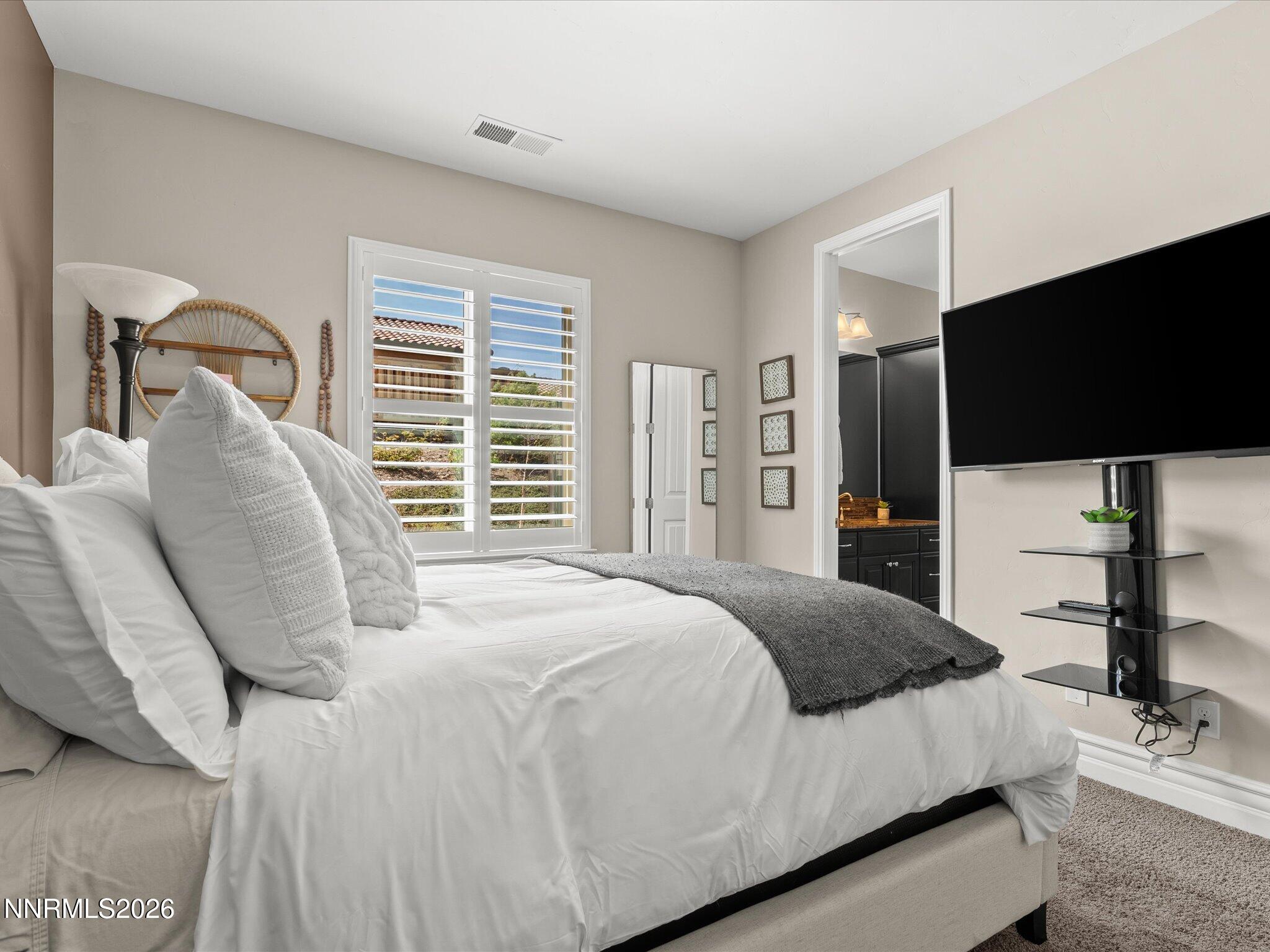 5444 Salmon River Court
