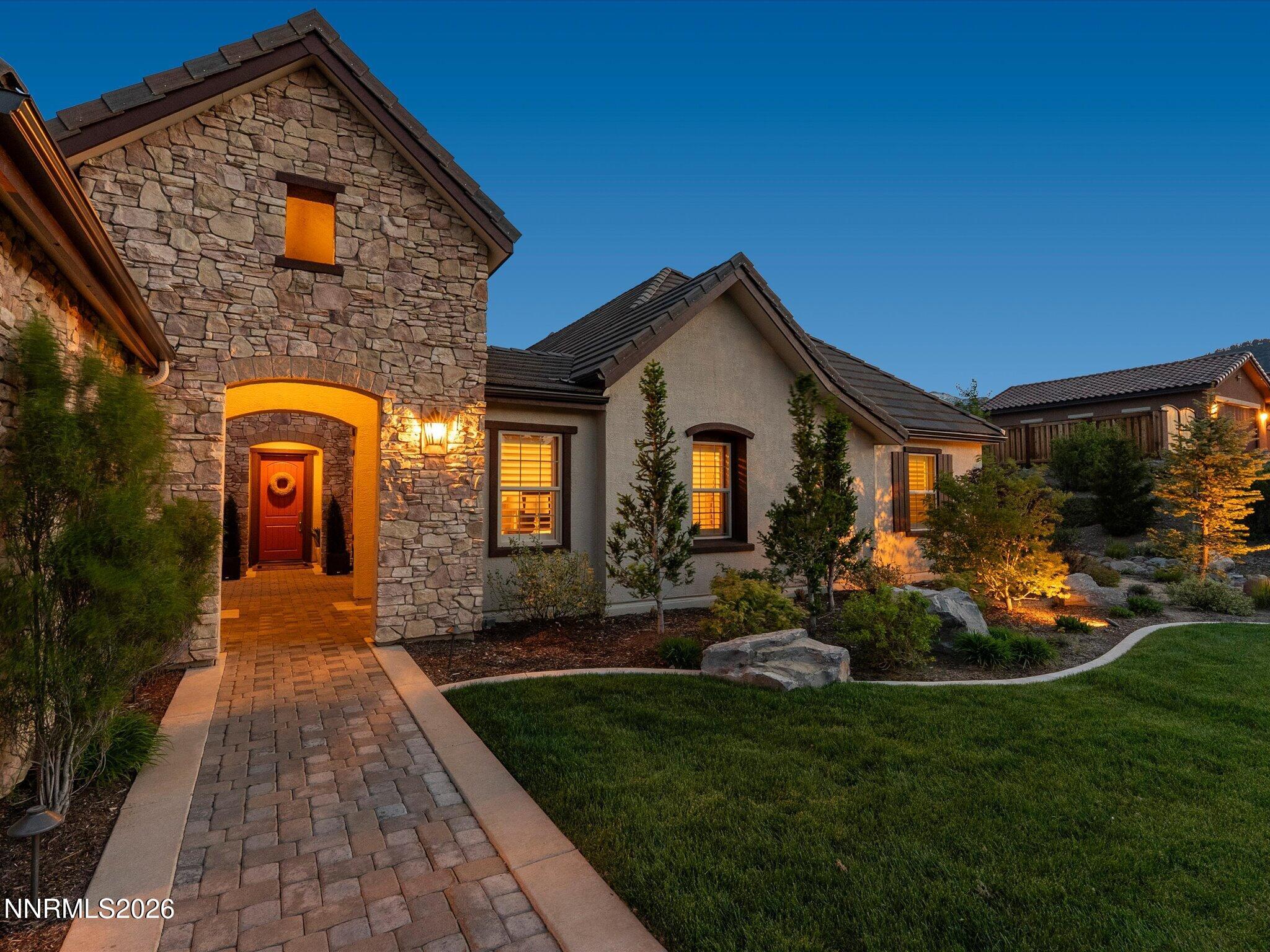 5444 Salmon River Court