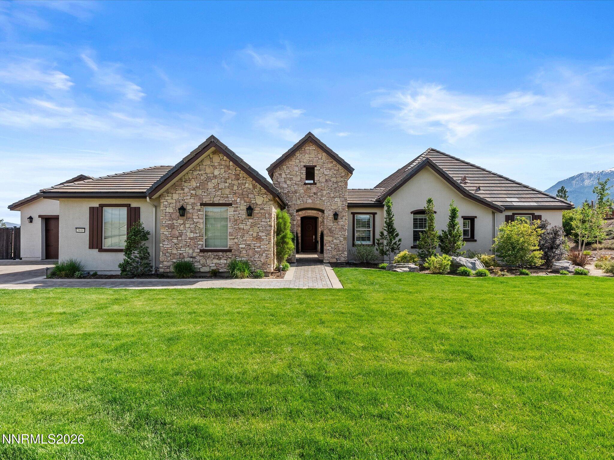 5444 Salmon River Court