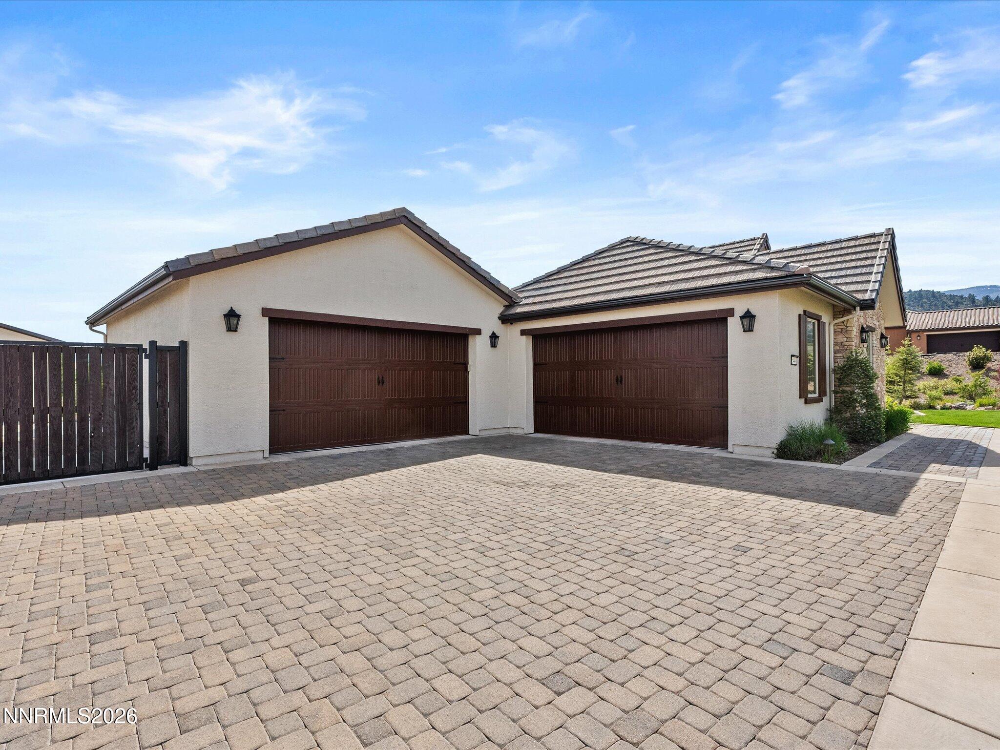 5444 Salmon River Court
