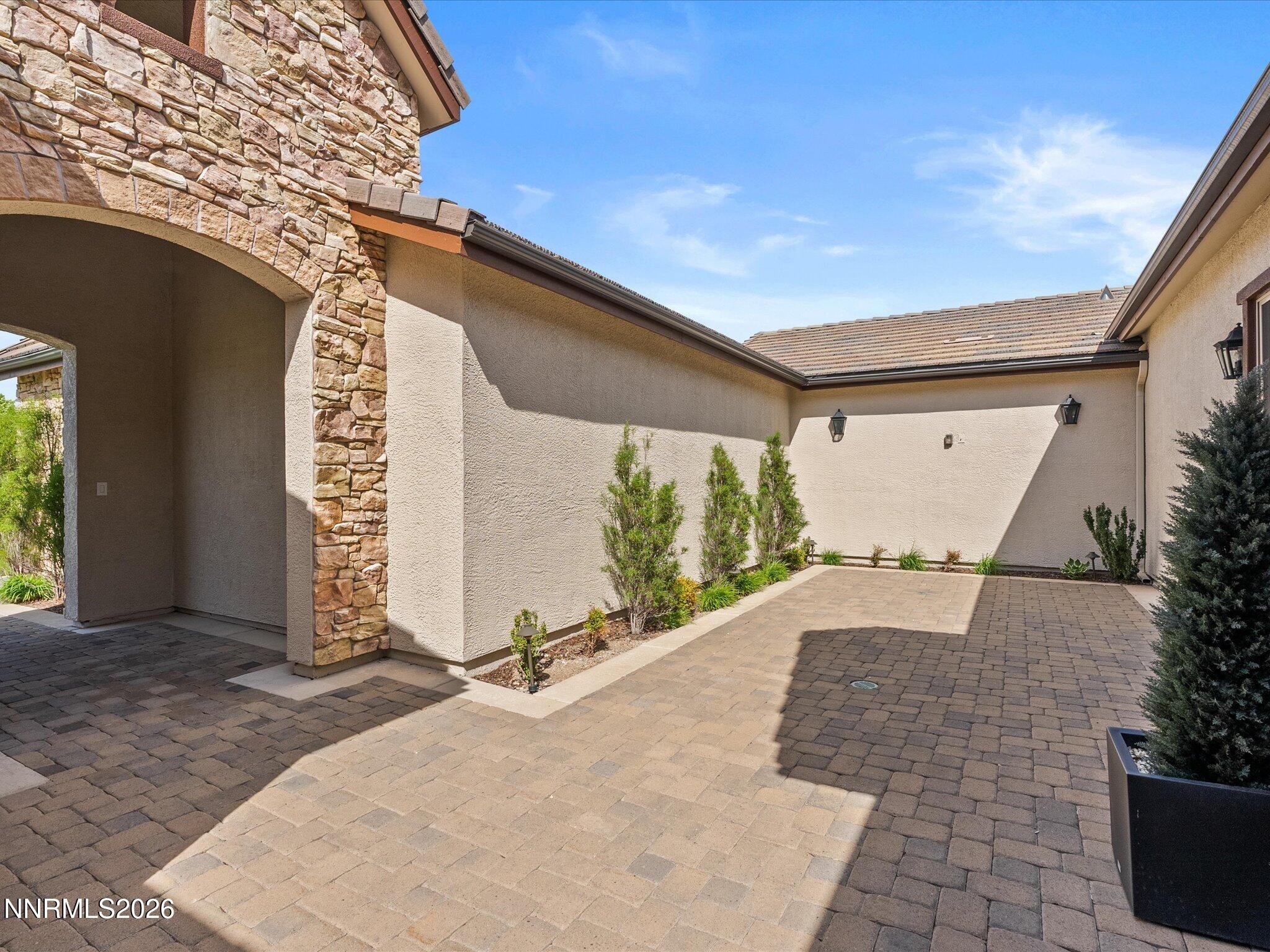 5444 Salmon River Court