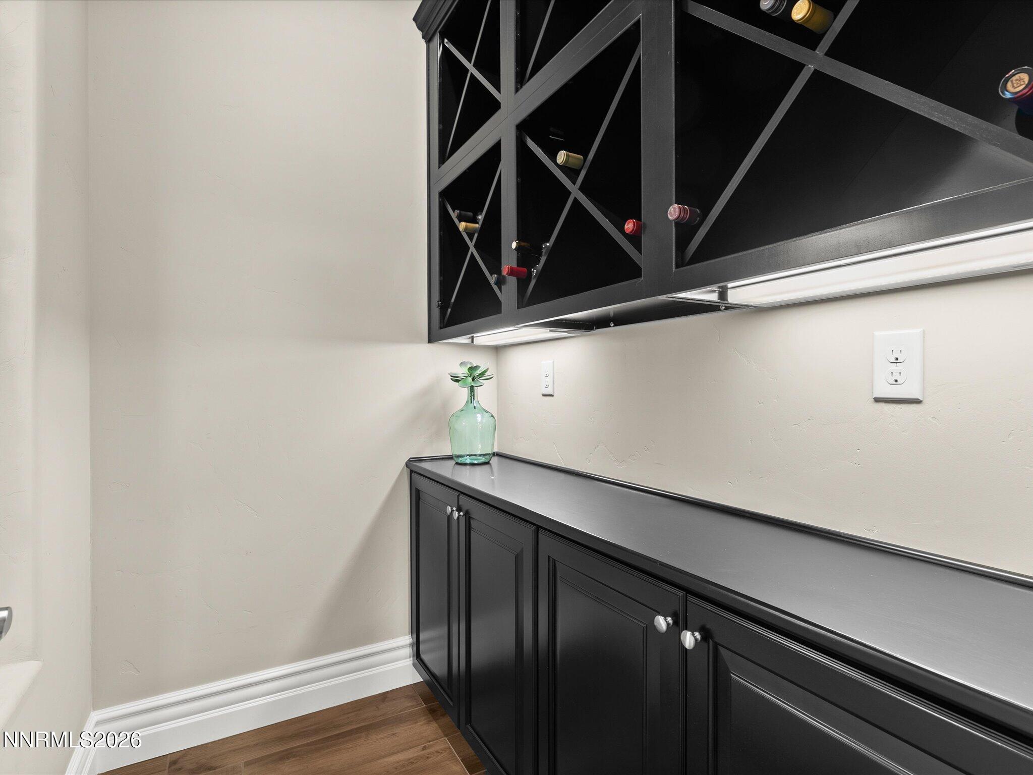 5444 Salmon River Court