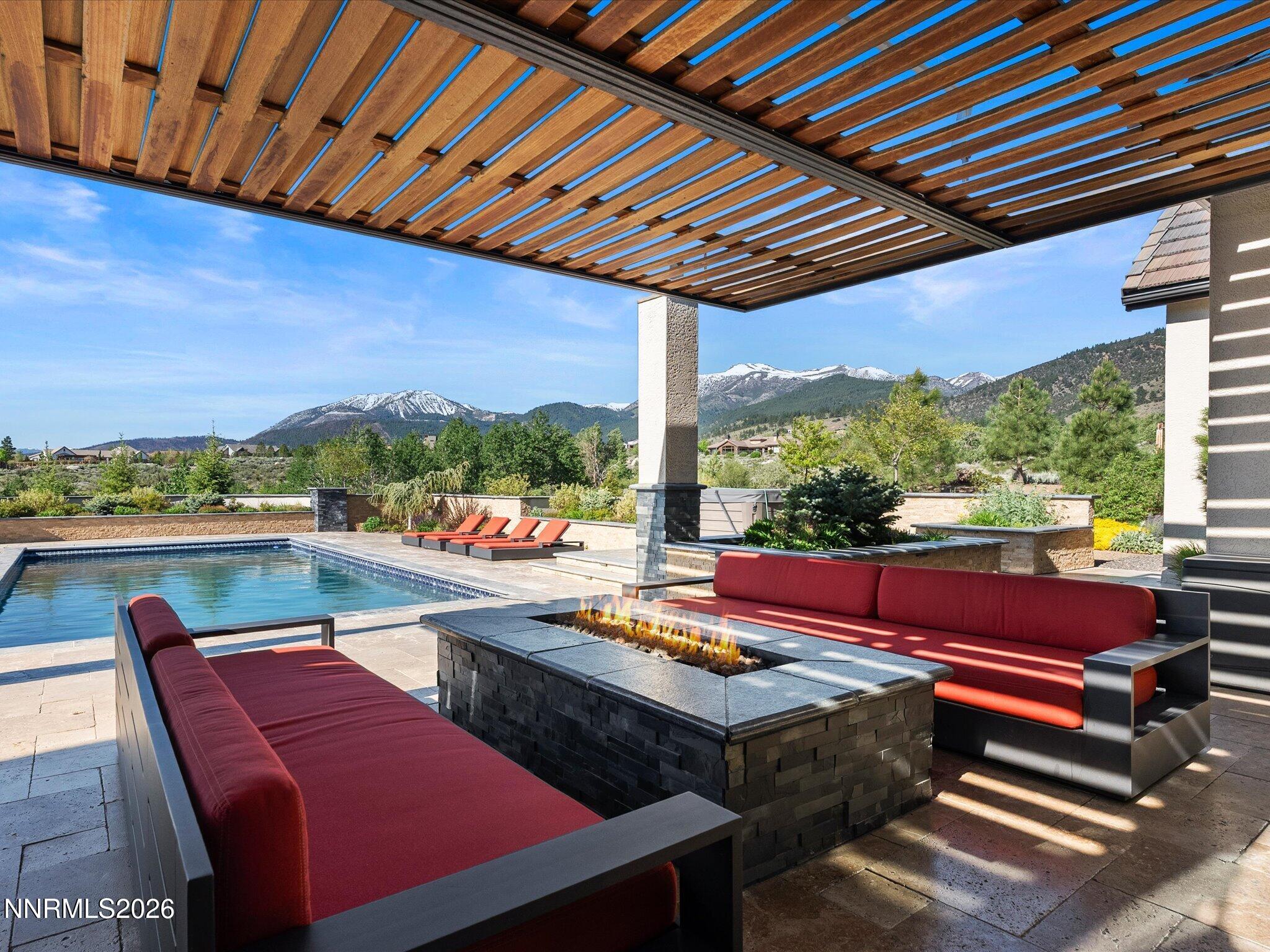 5444 Salmon River Court