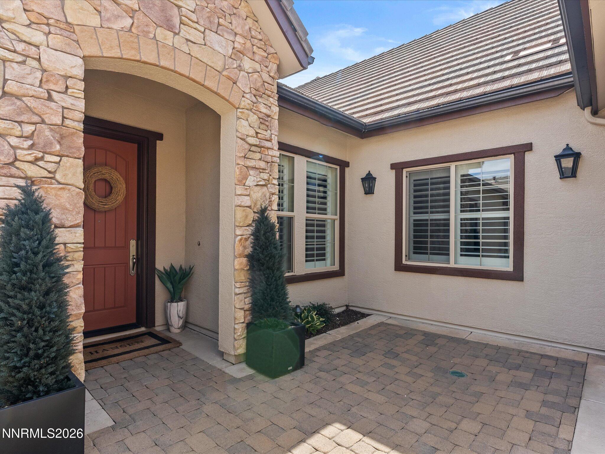 5444 Salmon River Court
