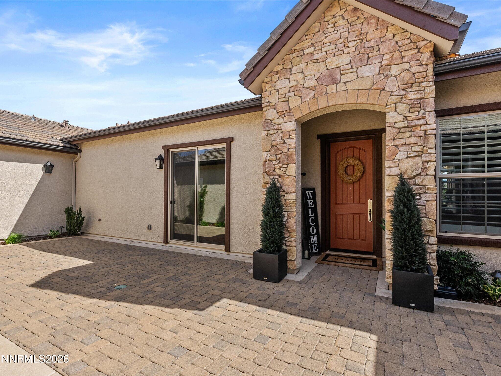 5444 Salmon River Court