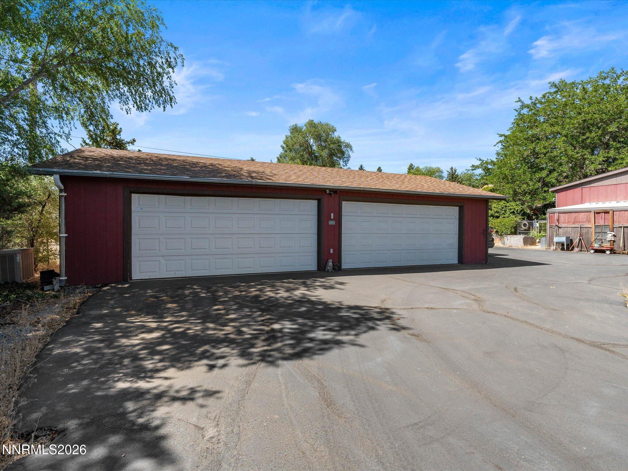 4692 W Leonesio Drive