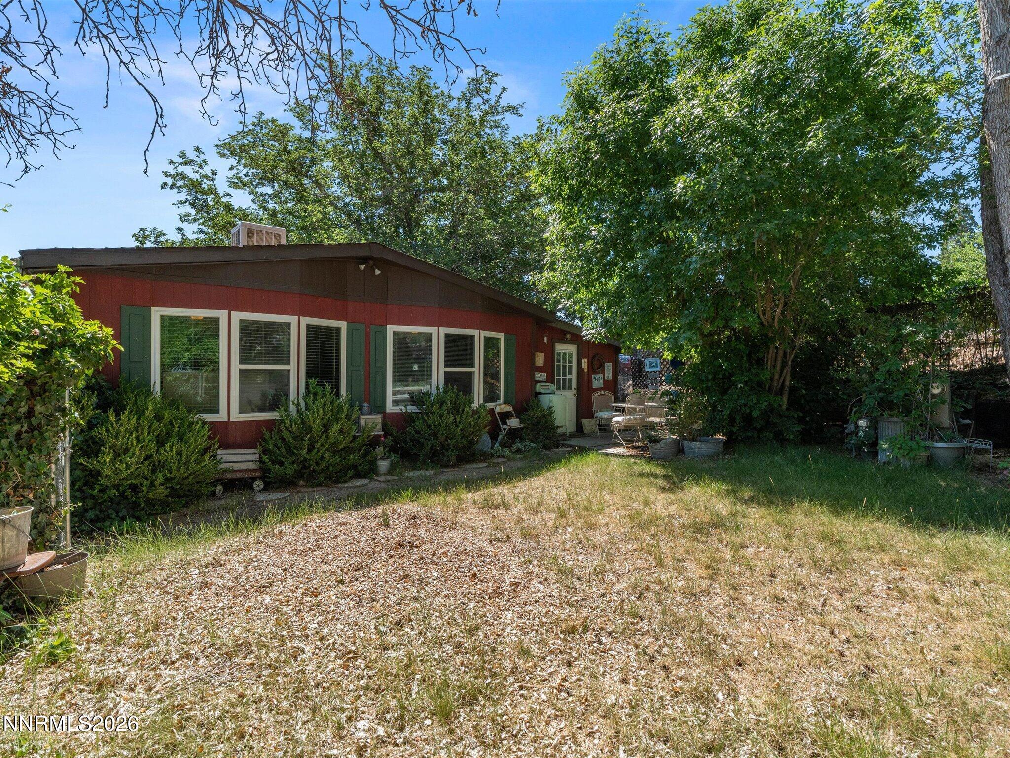 4692 W Leonesio Drive