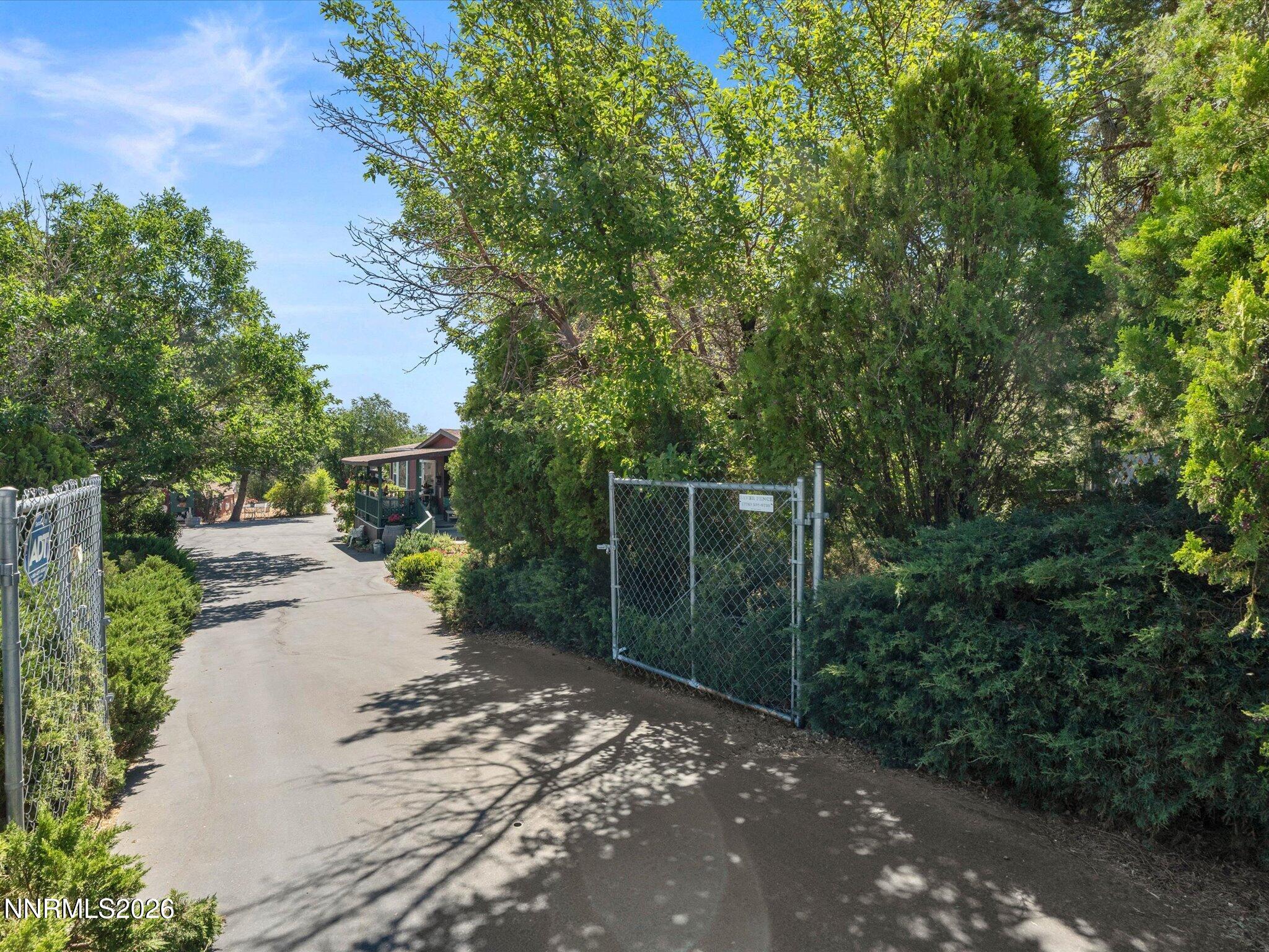 4692 W Leonesio Drive