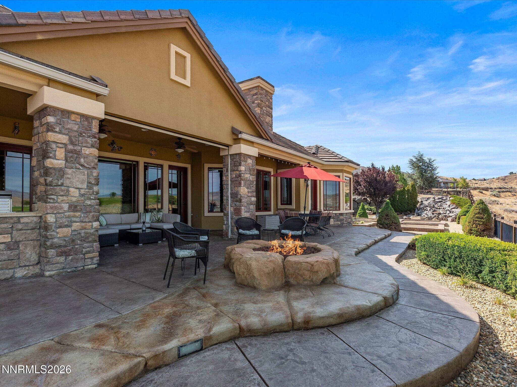 5885 Pala Mesa Drive