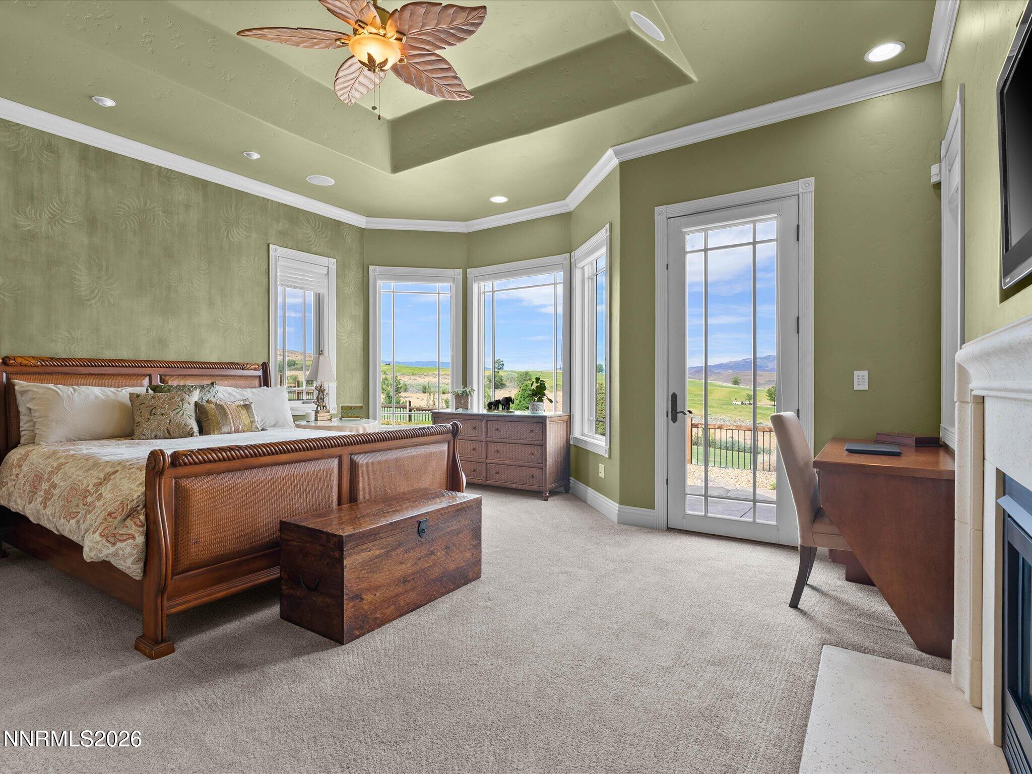 5885 Pala Mesa Drive