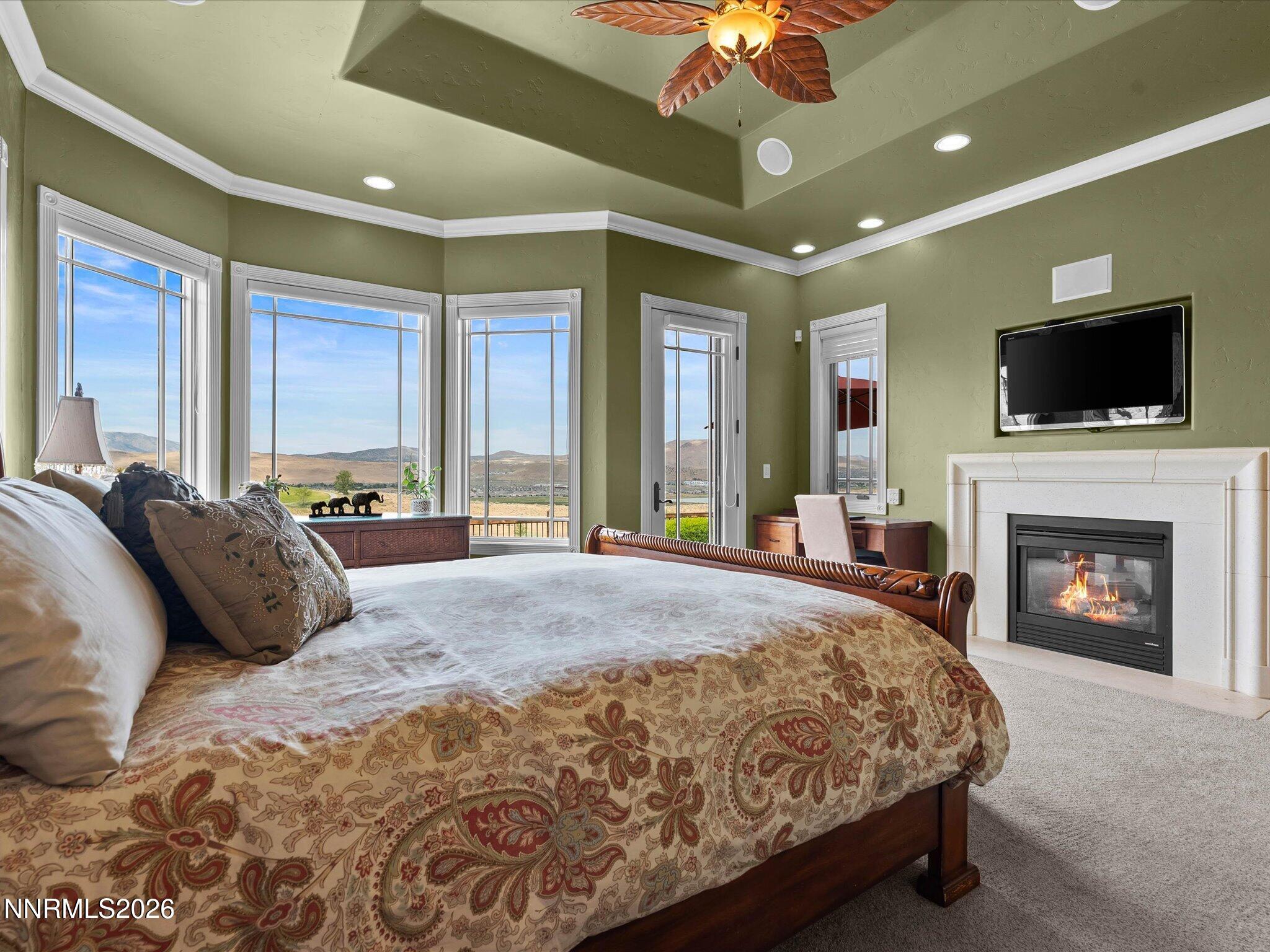 5885 Pala Mesa Drive