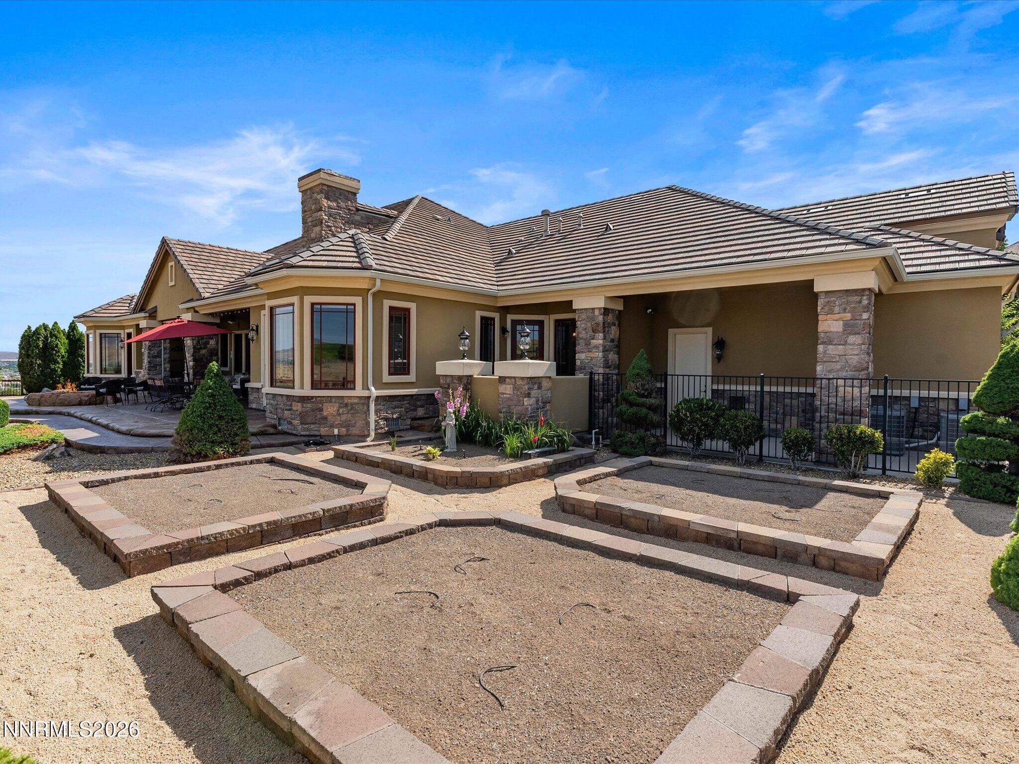 5885 Pala Mesa Drive