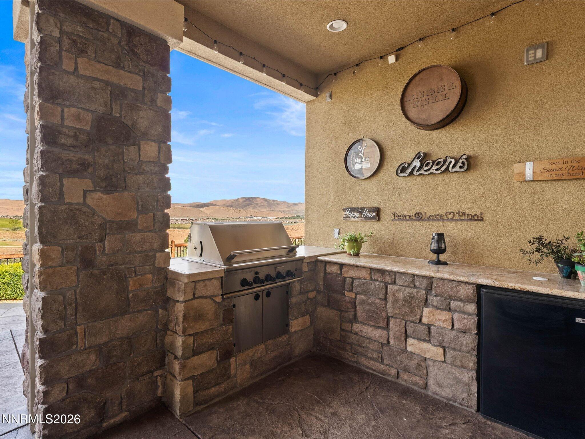 5885 Pala Mesa Drive