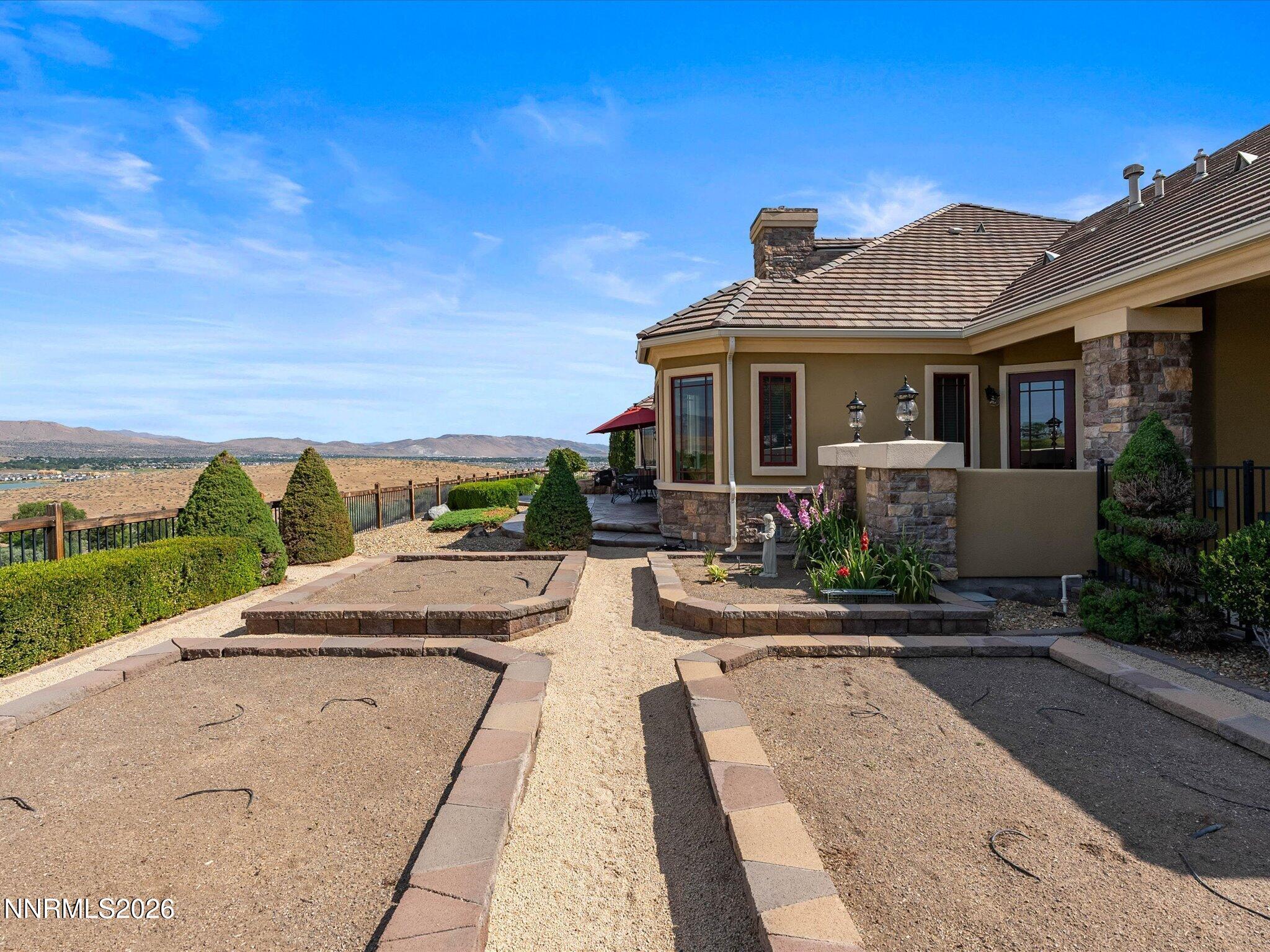 5885 Pala Mesa Drive