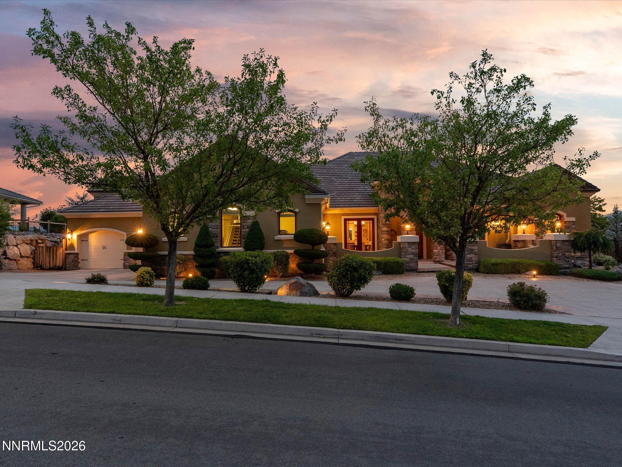 5885 Pala Mesa Drive