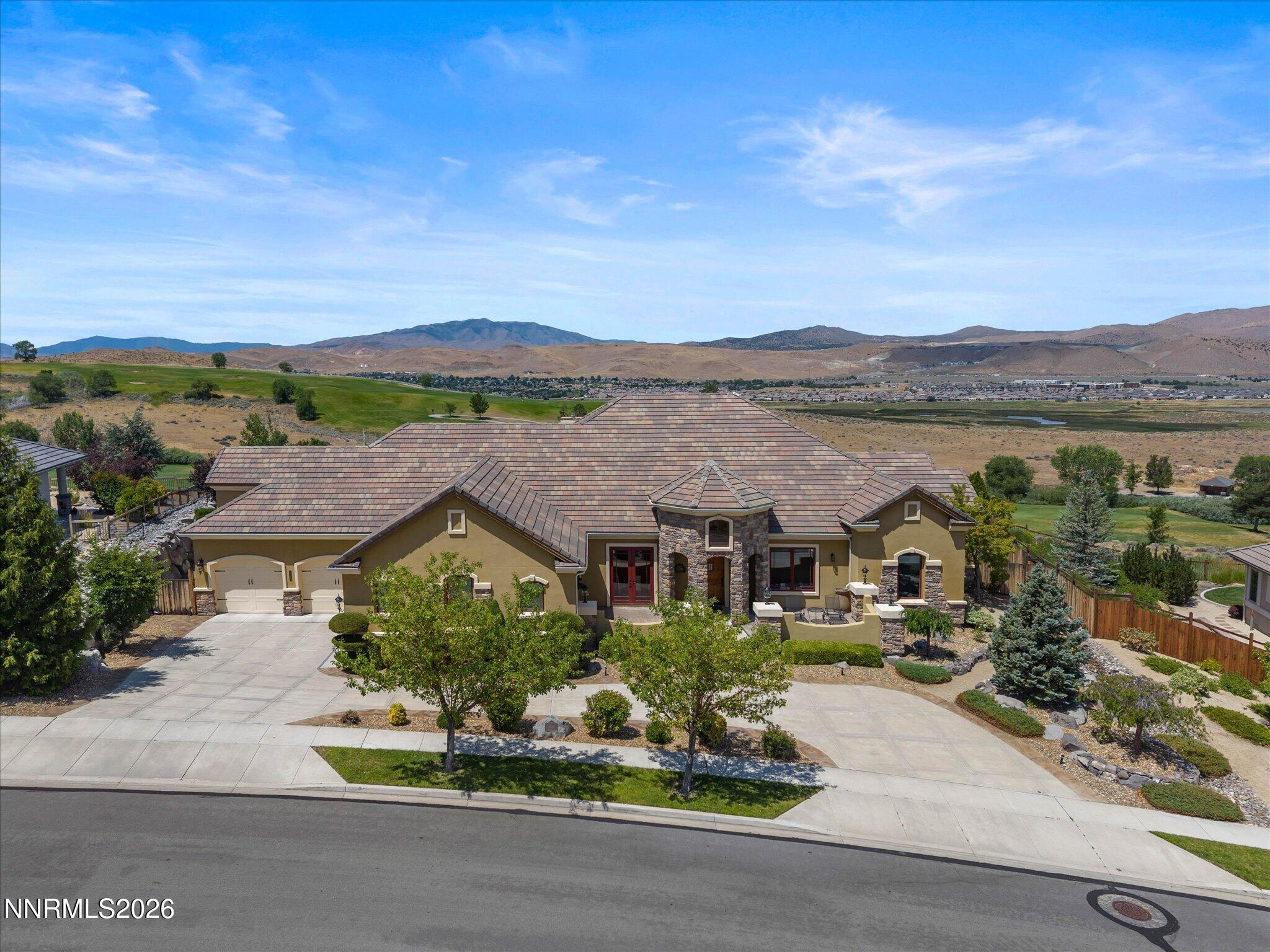 5885 Pala Mesa Drive