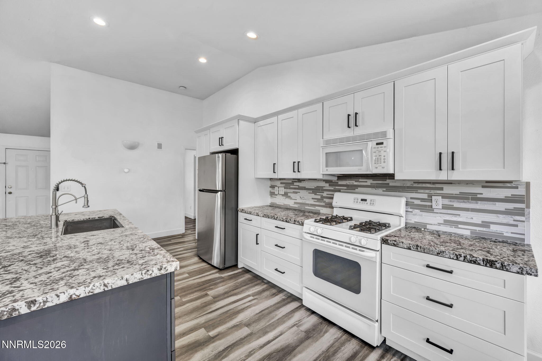 5125 Lorenzo Lane
