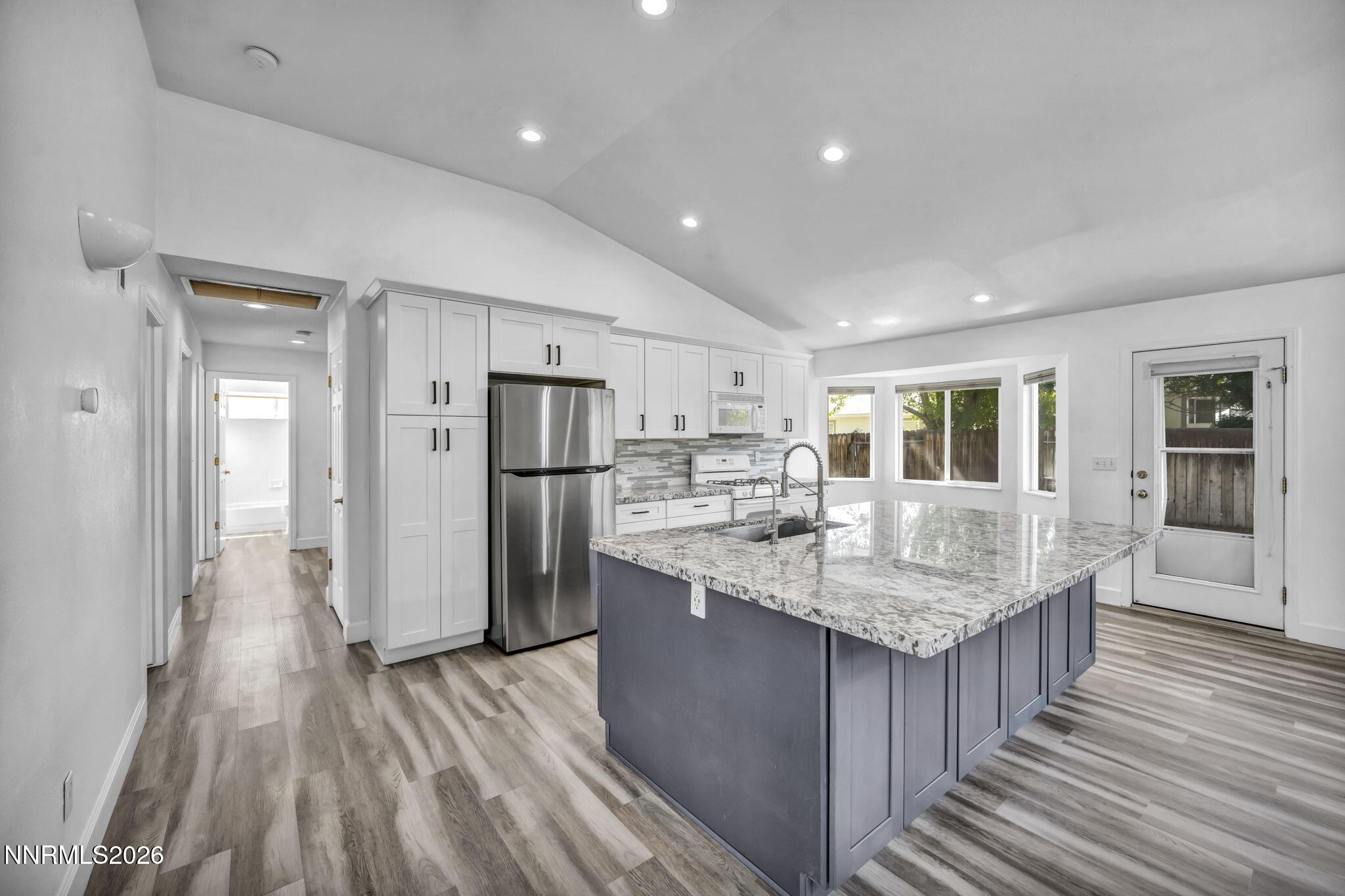 5125 Lorenzo Lane