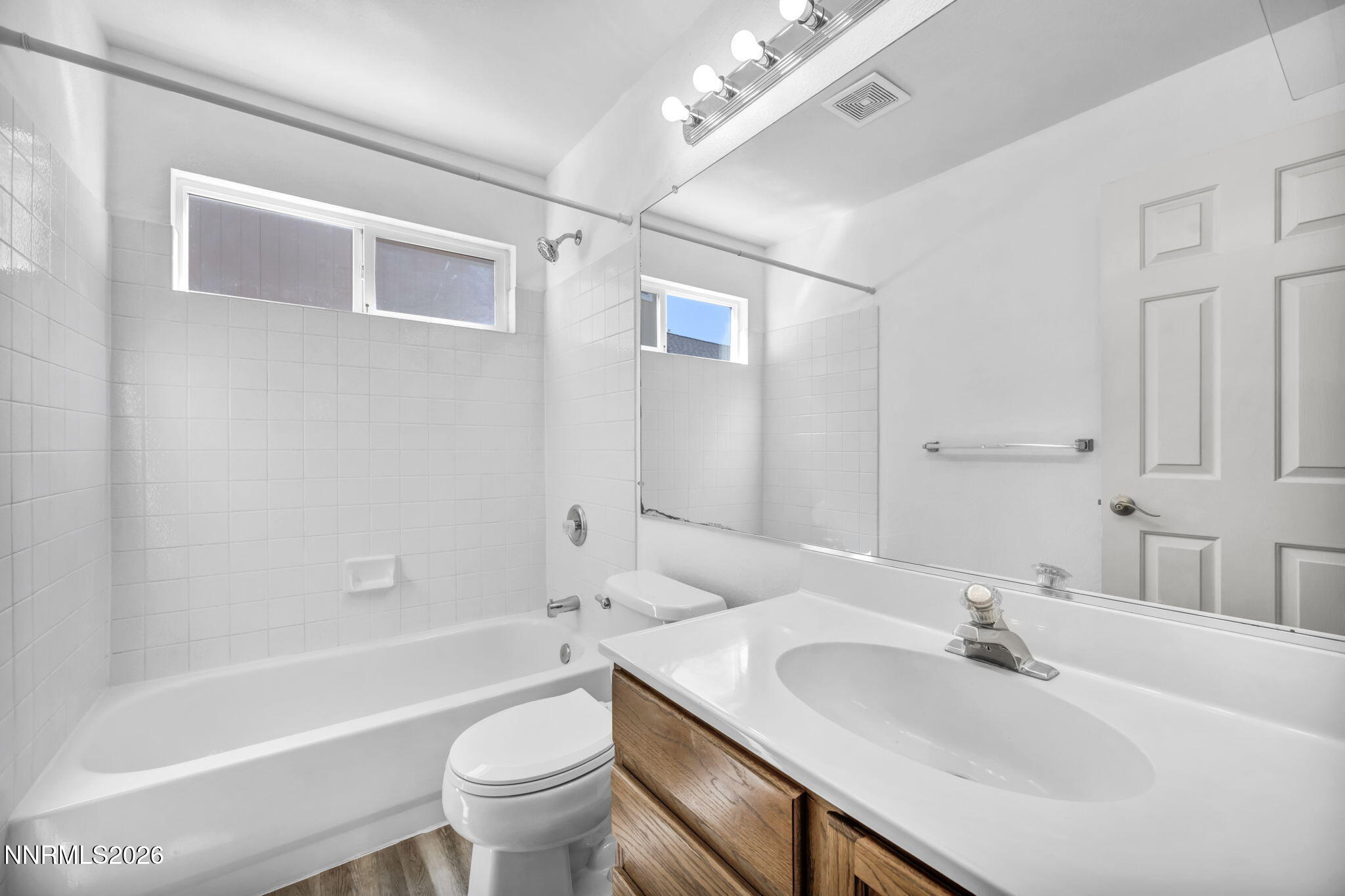 5125 Lorenzo Lane