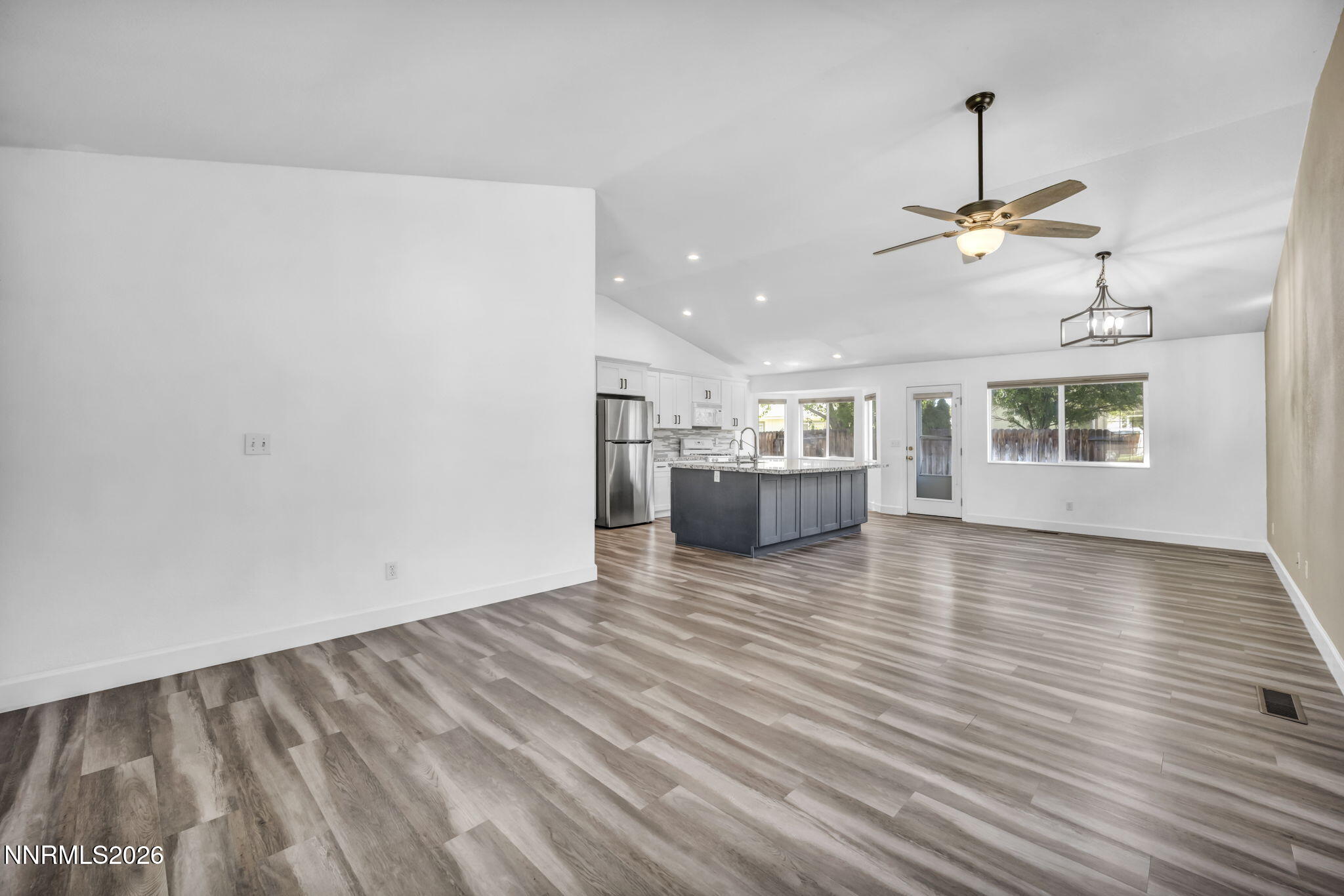 5125 Lorenzo Lane