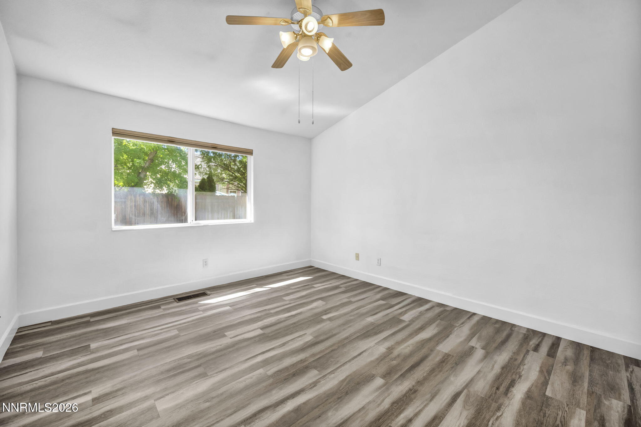 5125 Lorenzo Lane
