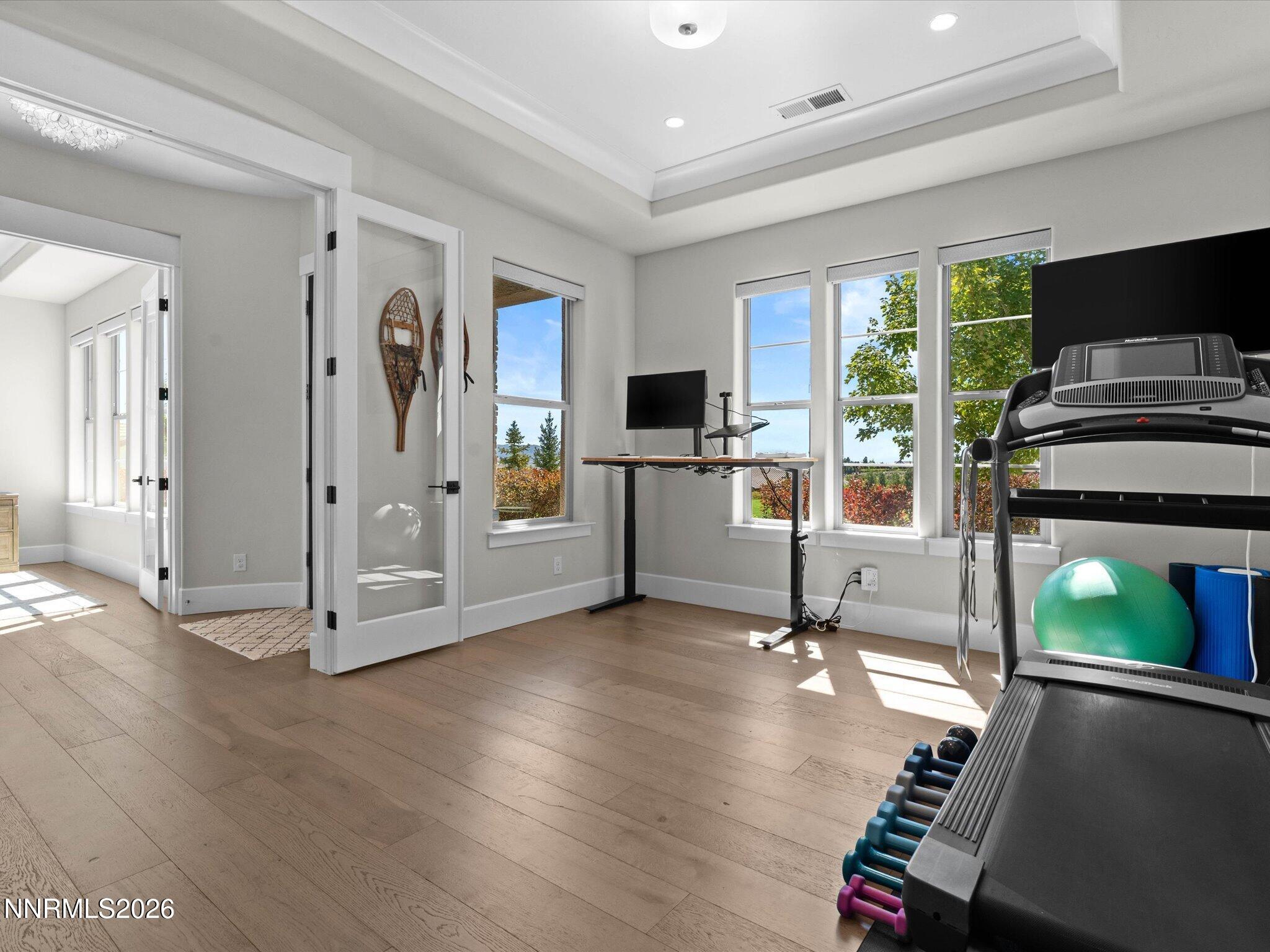 5451 Salmon River Court