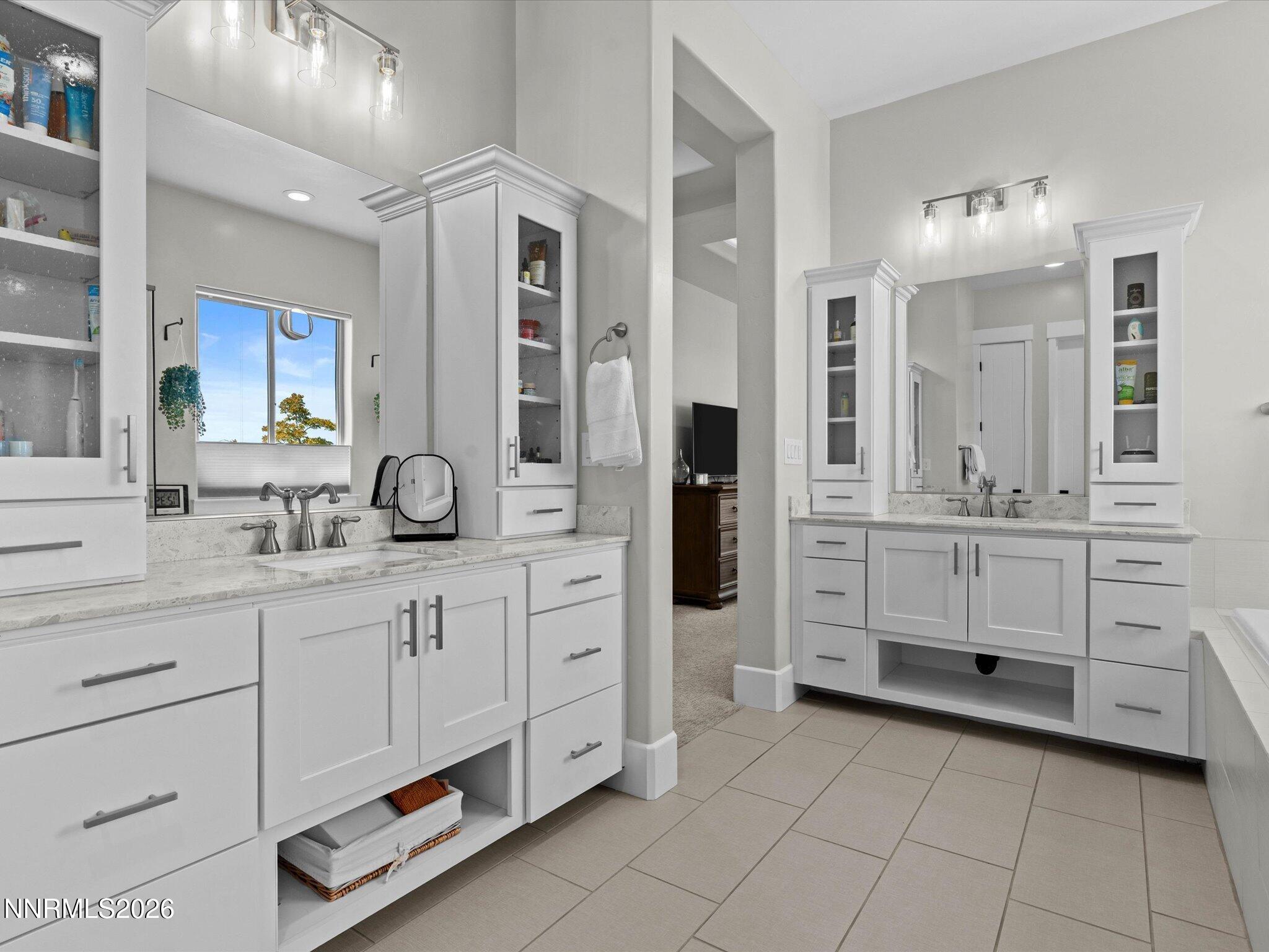 5451 Salmon River Court