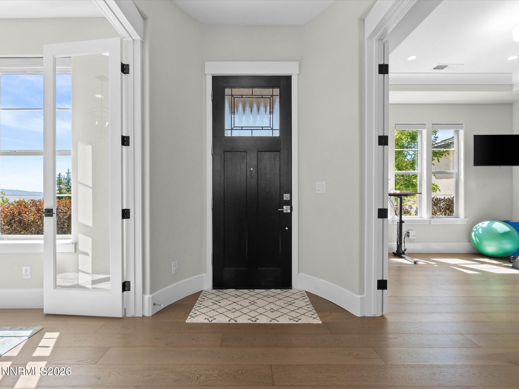 5451 Salmon River Court