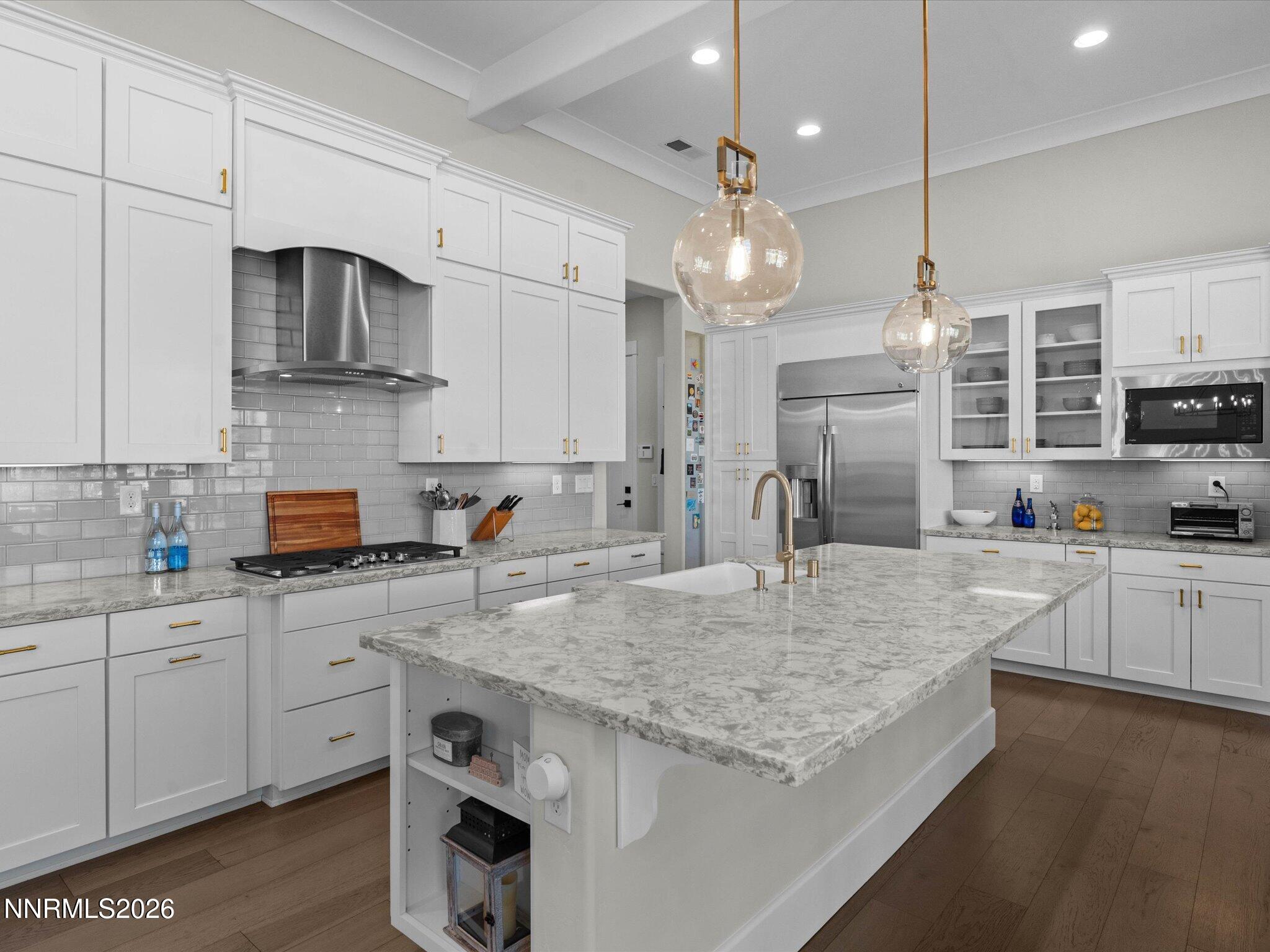 5451 Salmon River Court
