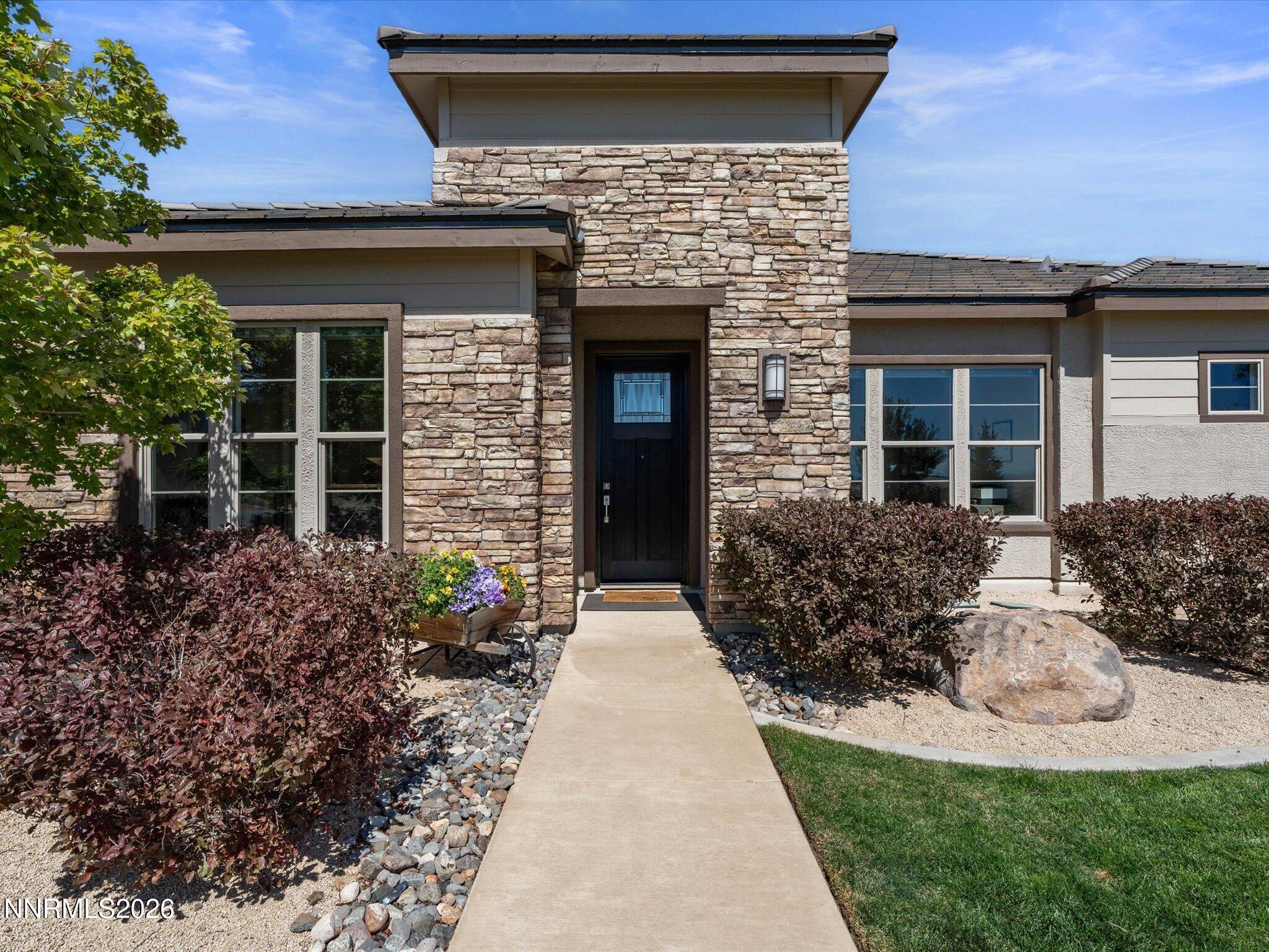 5451 Salmon River Court