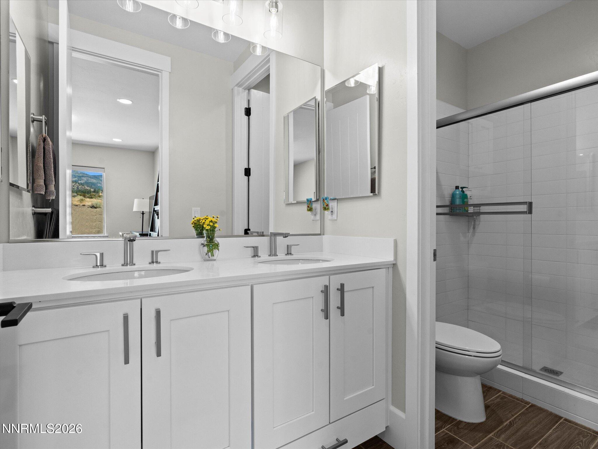 5451 Salmon River Court