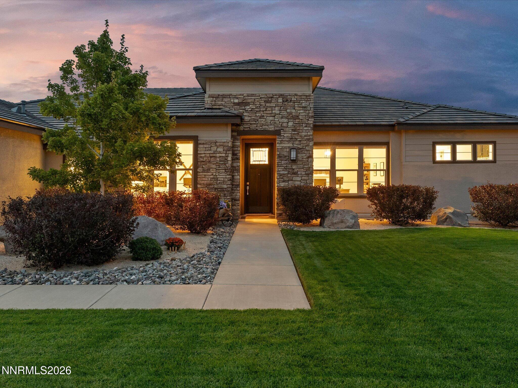 5451 Salmon River Court