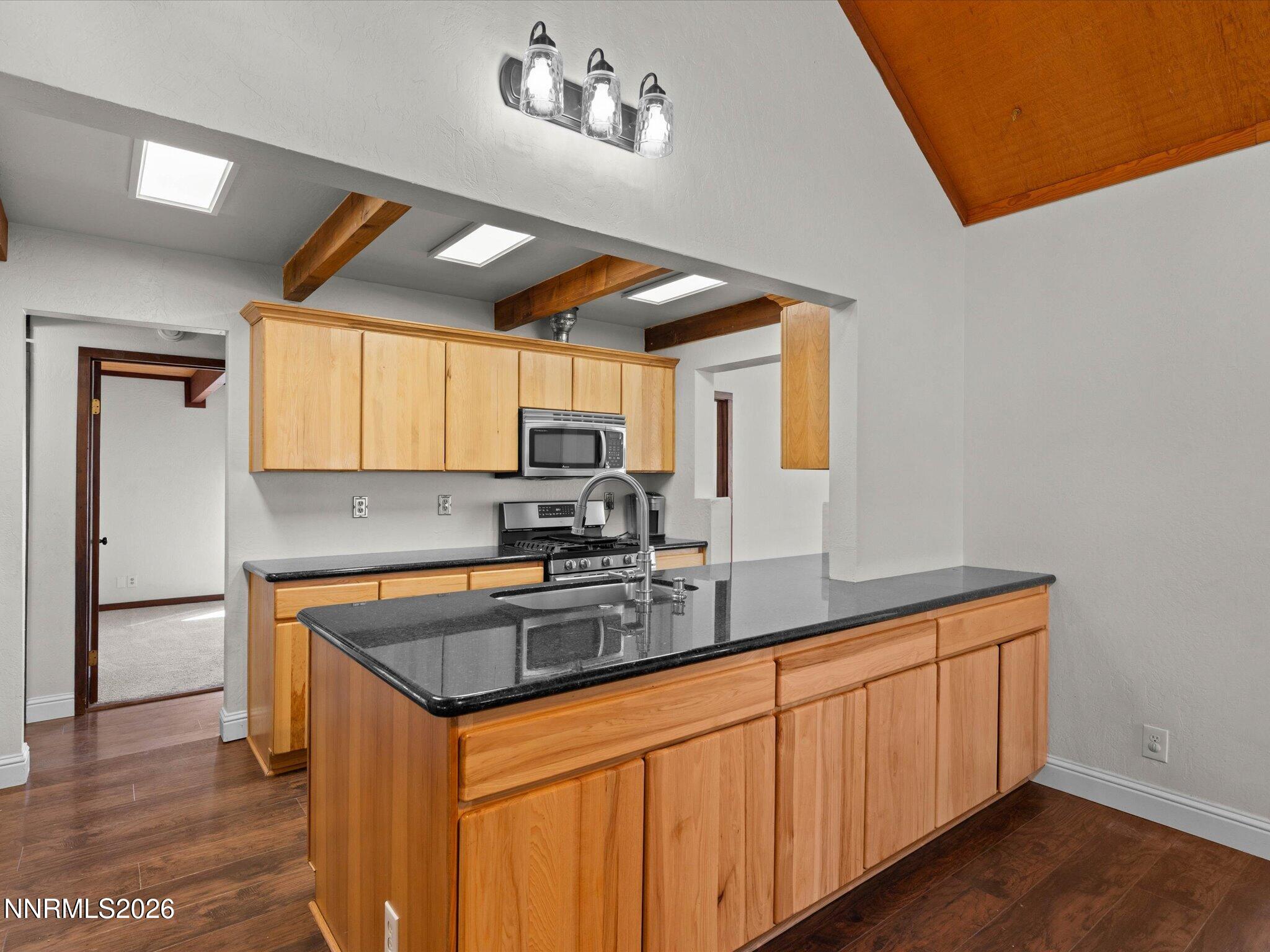 290 Eleanor Avenue