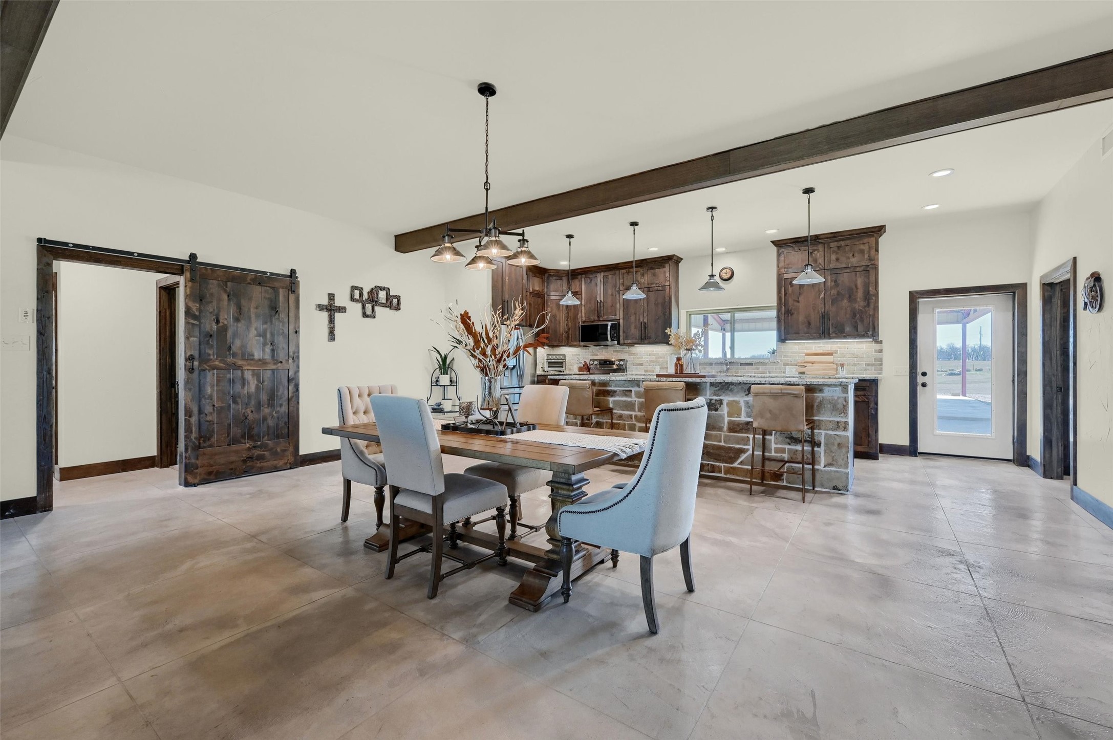 2824 County Road 107