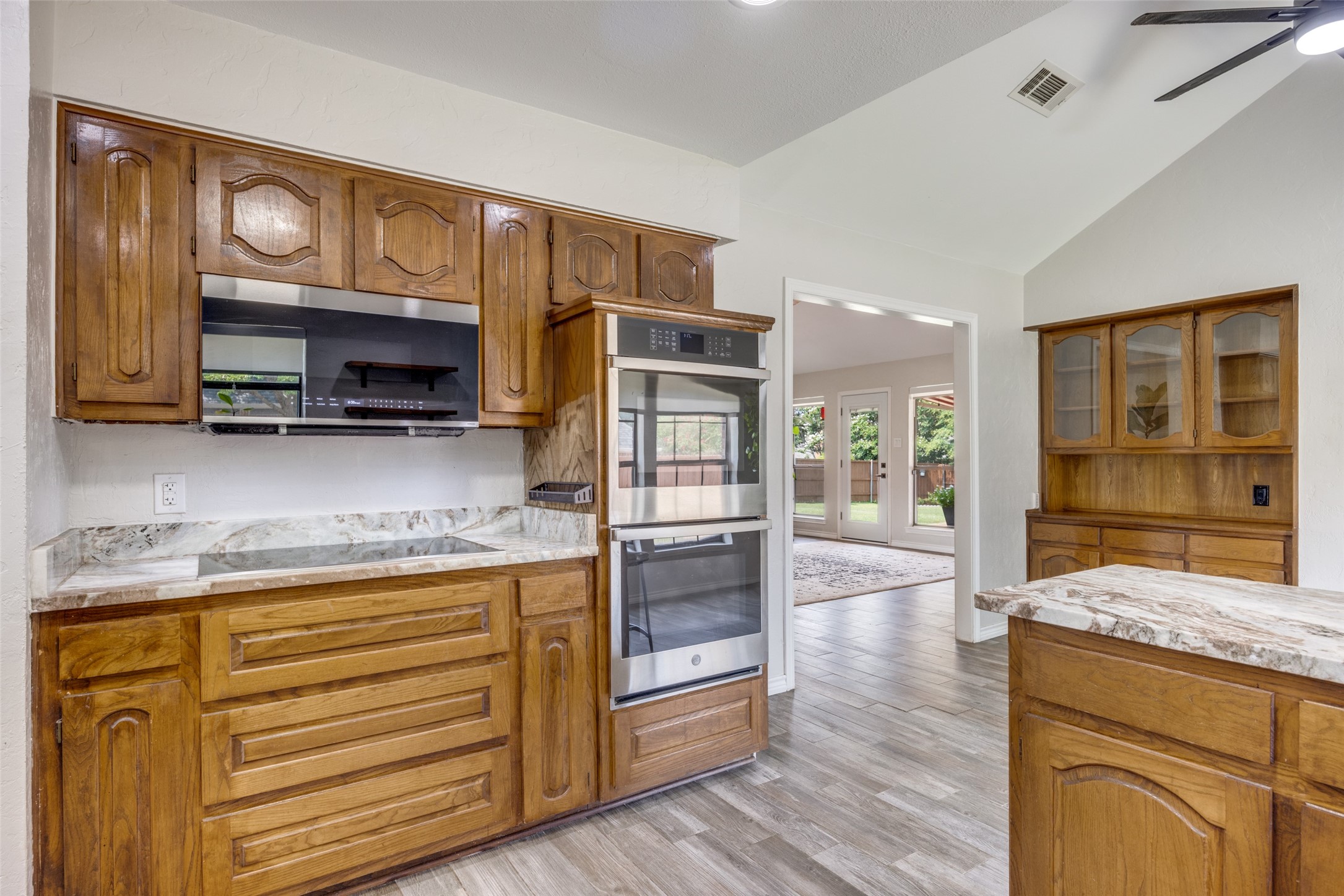 2509 W Biscayne Drive