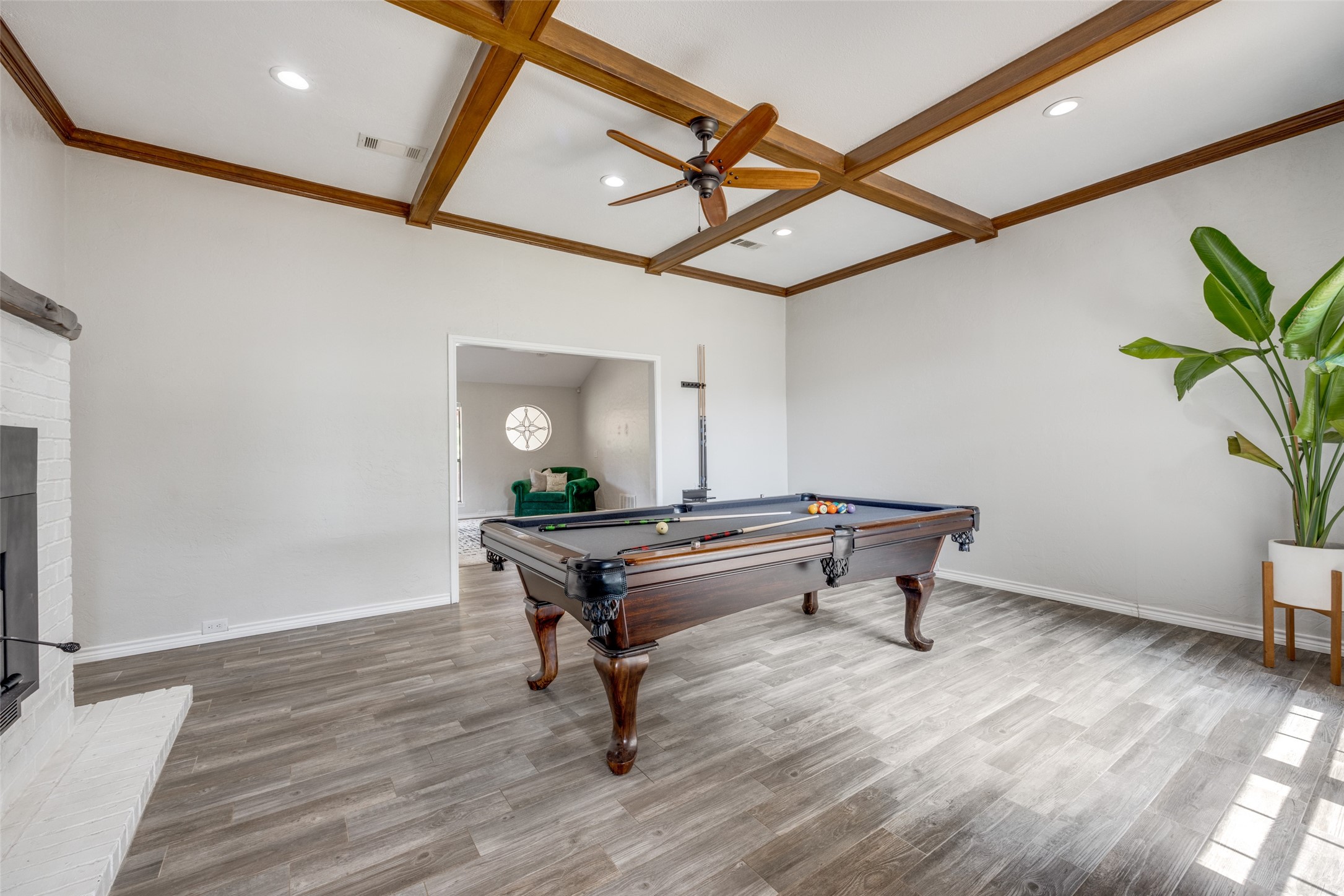 2509 W Biscayne Drive