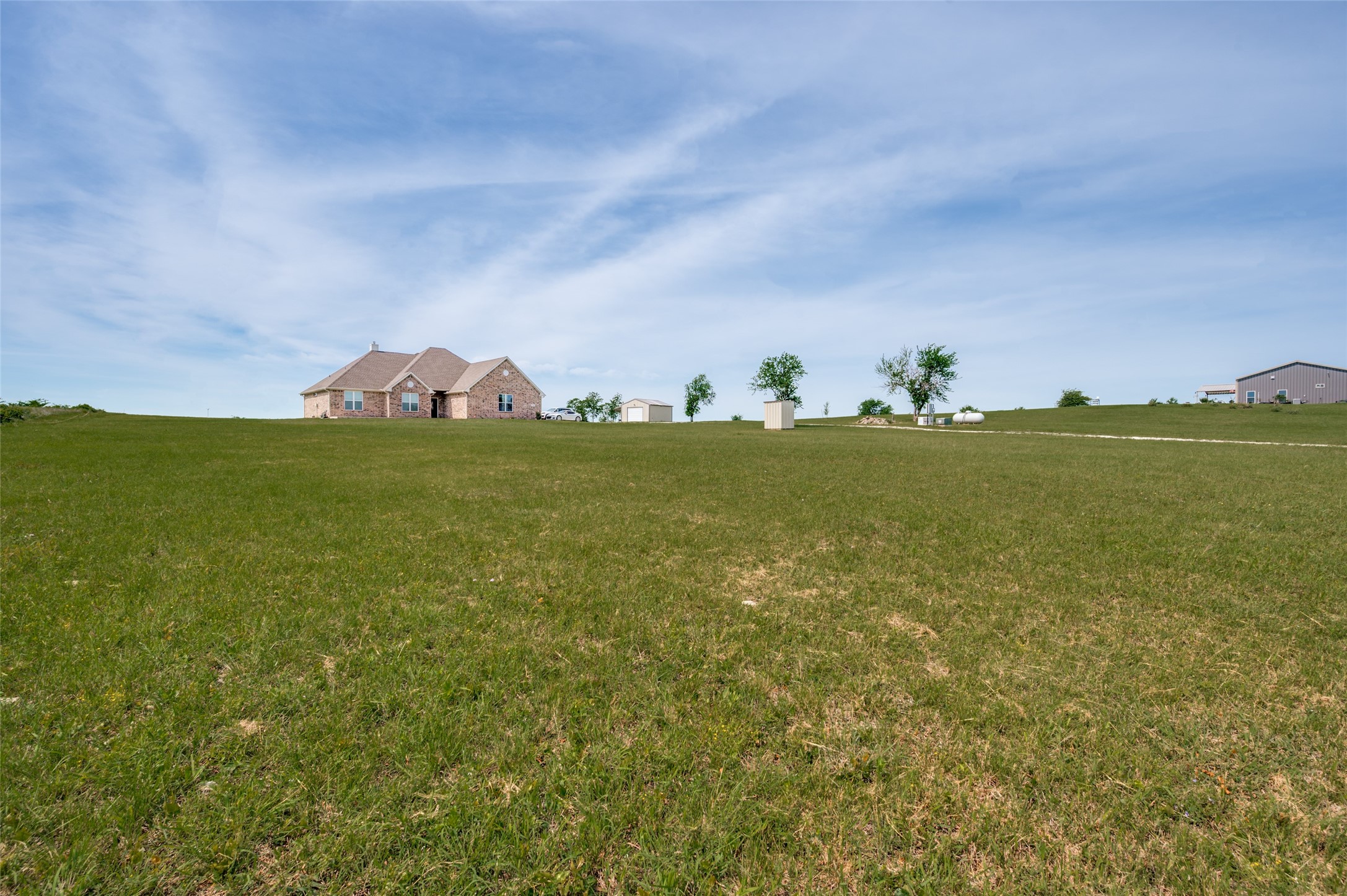 360 Private Road 4000