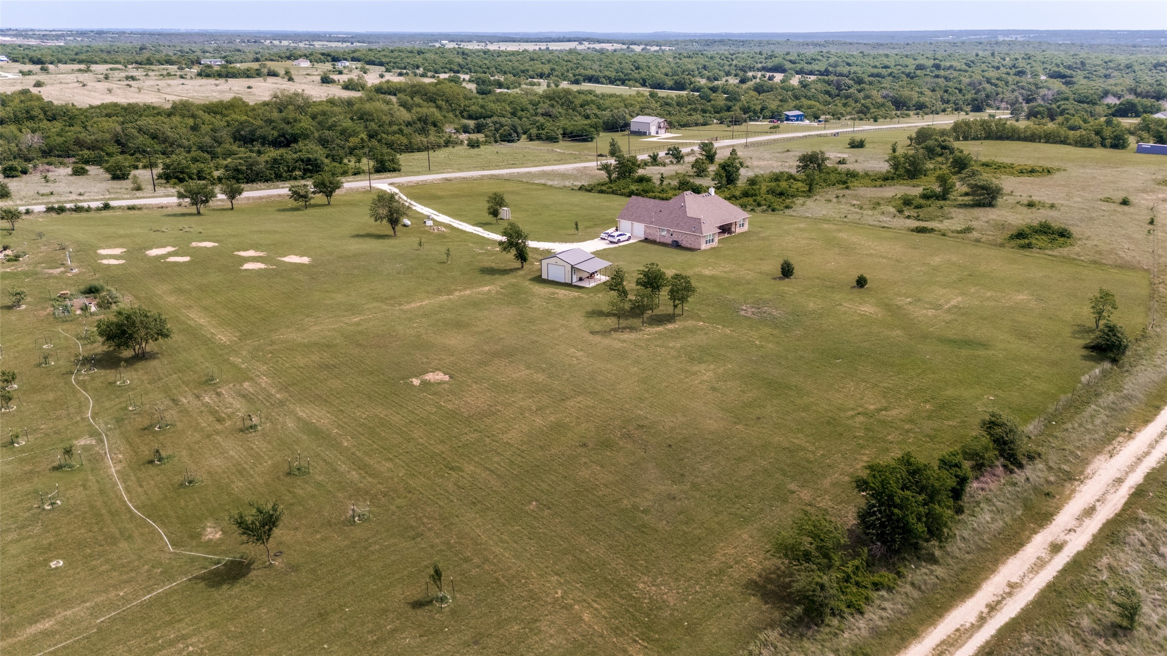 360 Private Road 4000