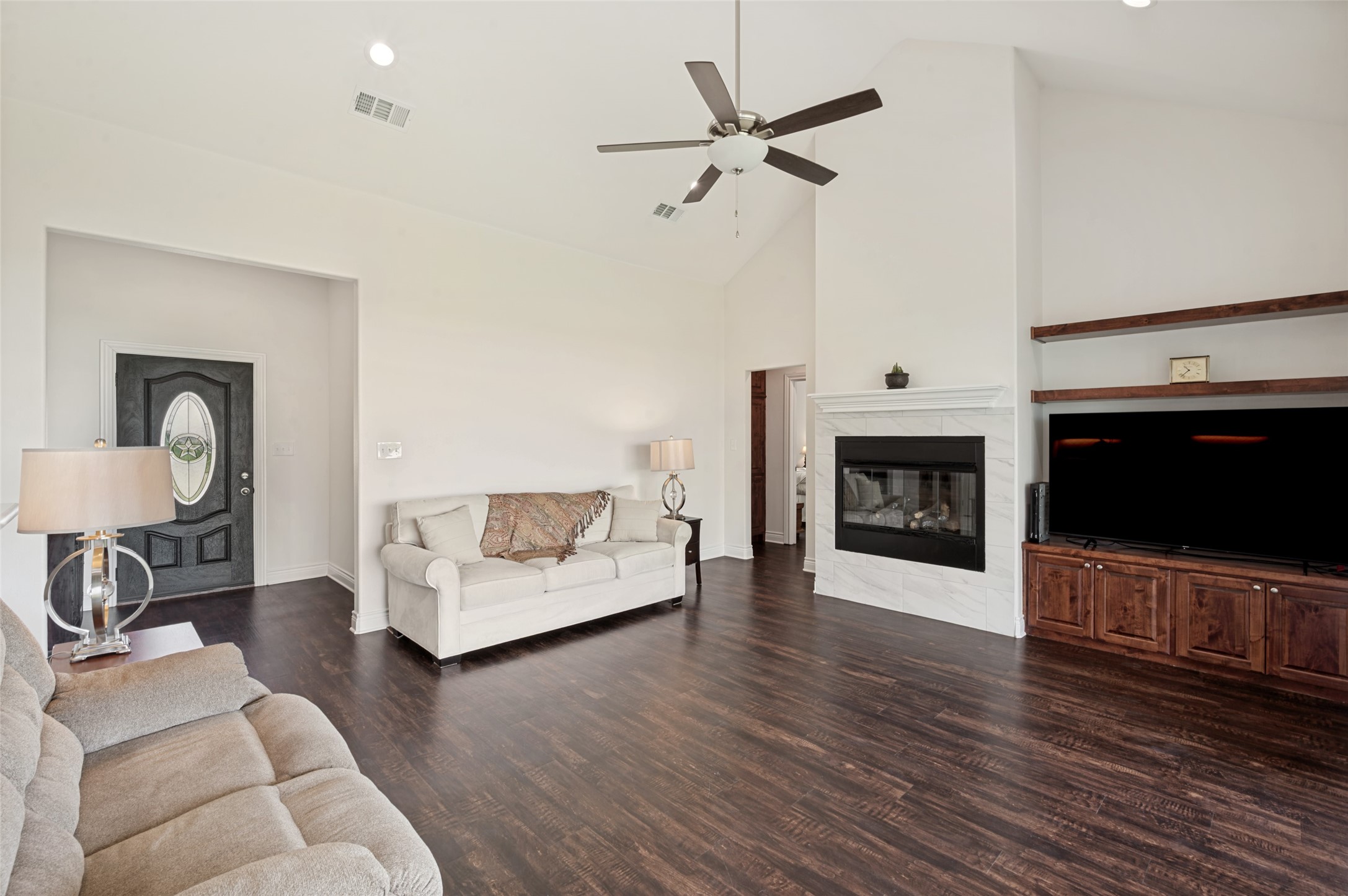 360 Private Road 4000