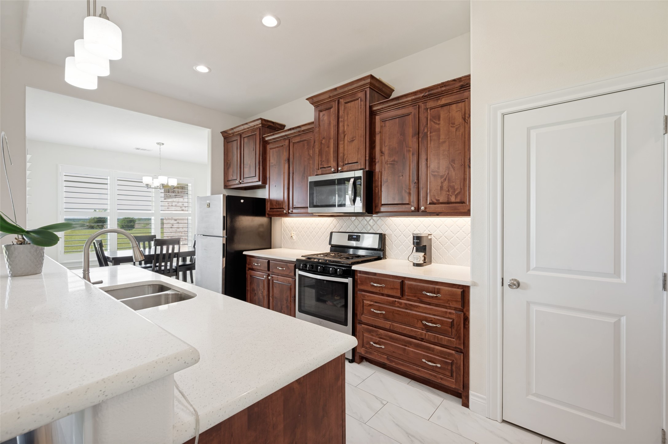 360 Private Road 4000