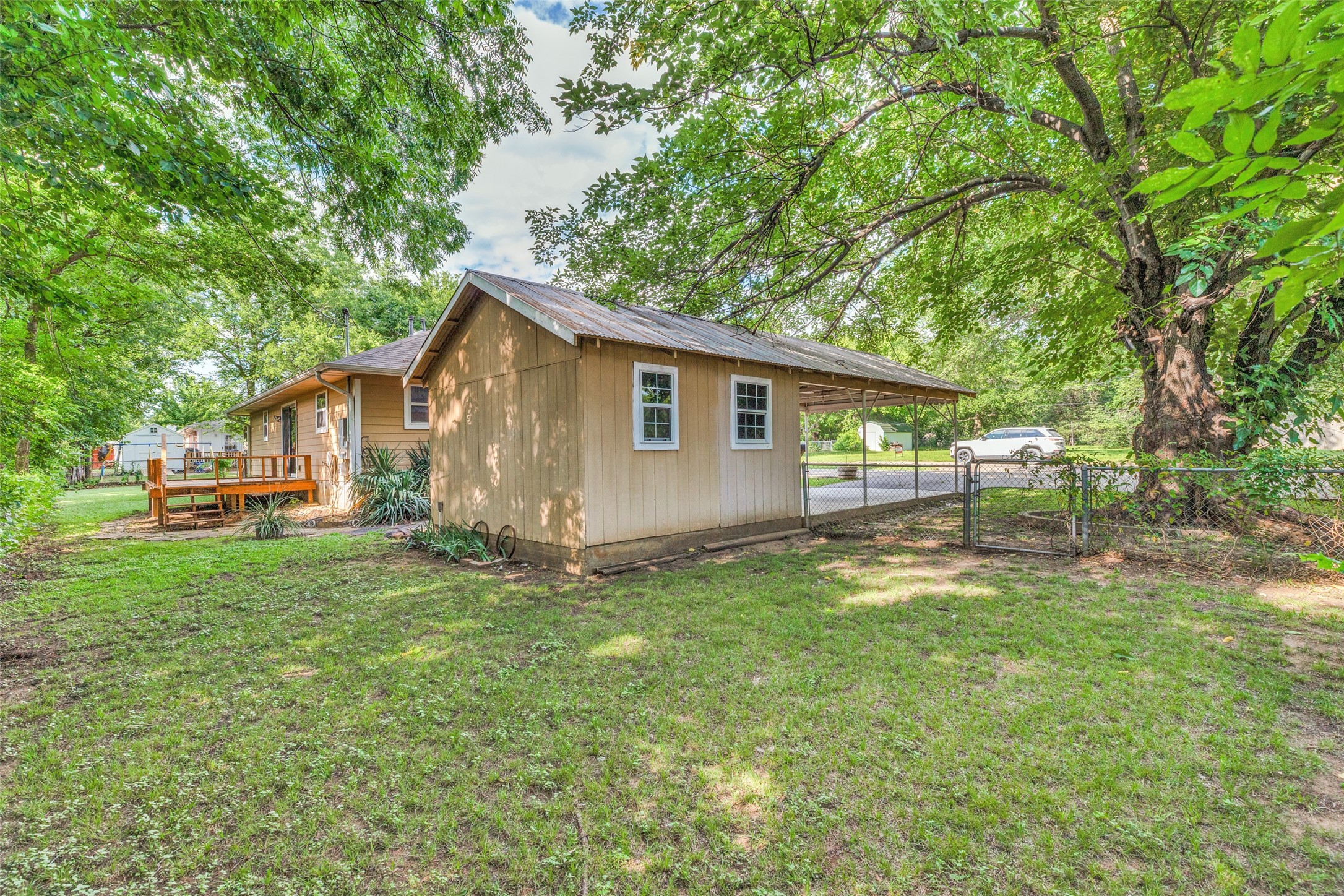 105 Pecan Street