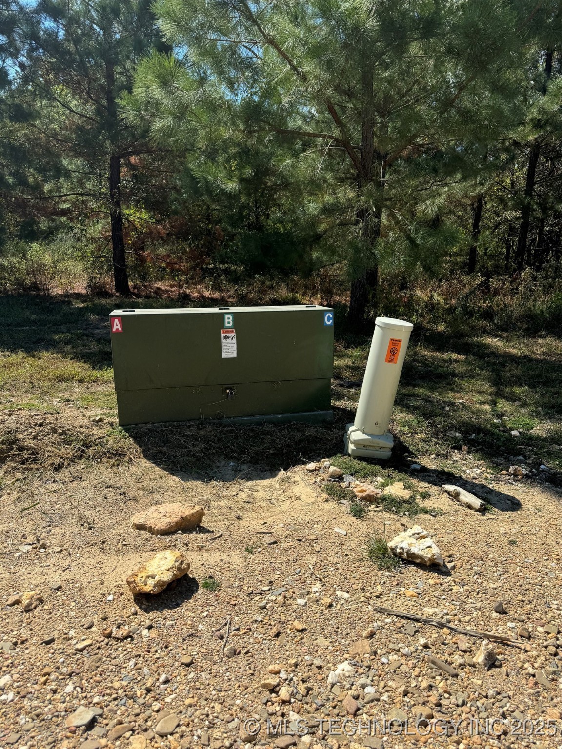 86 Hidden Pines Loop