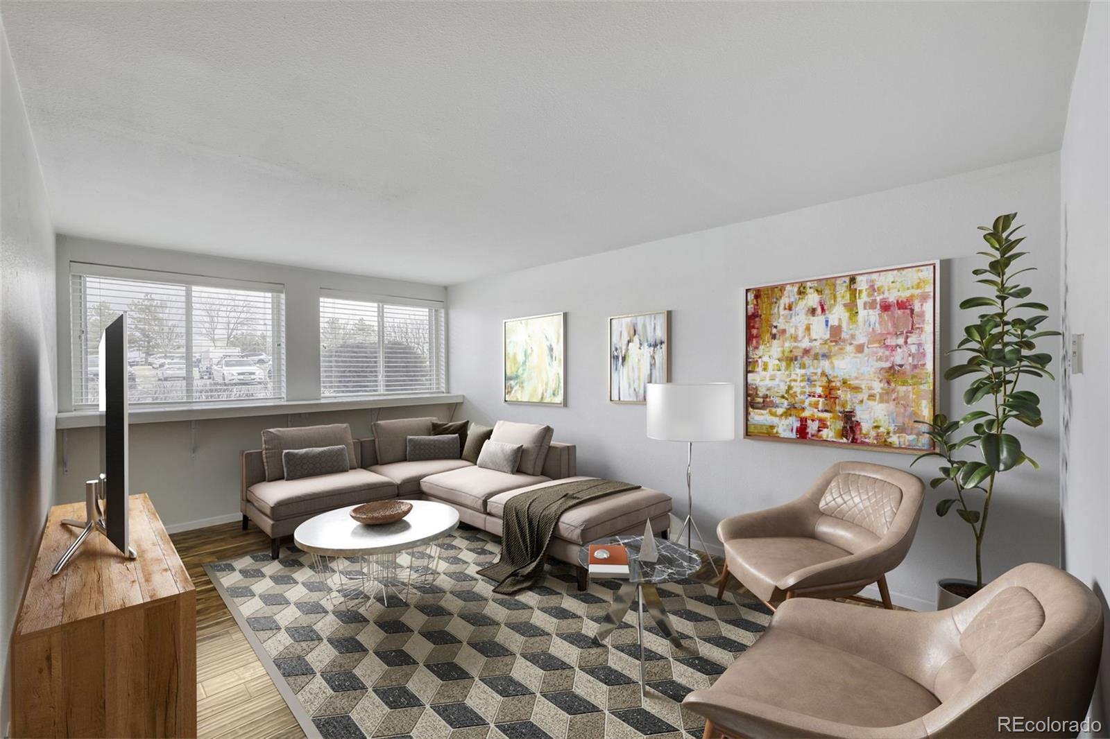 1150 Golden Circle Unit: 108