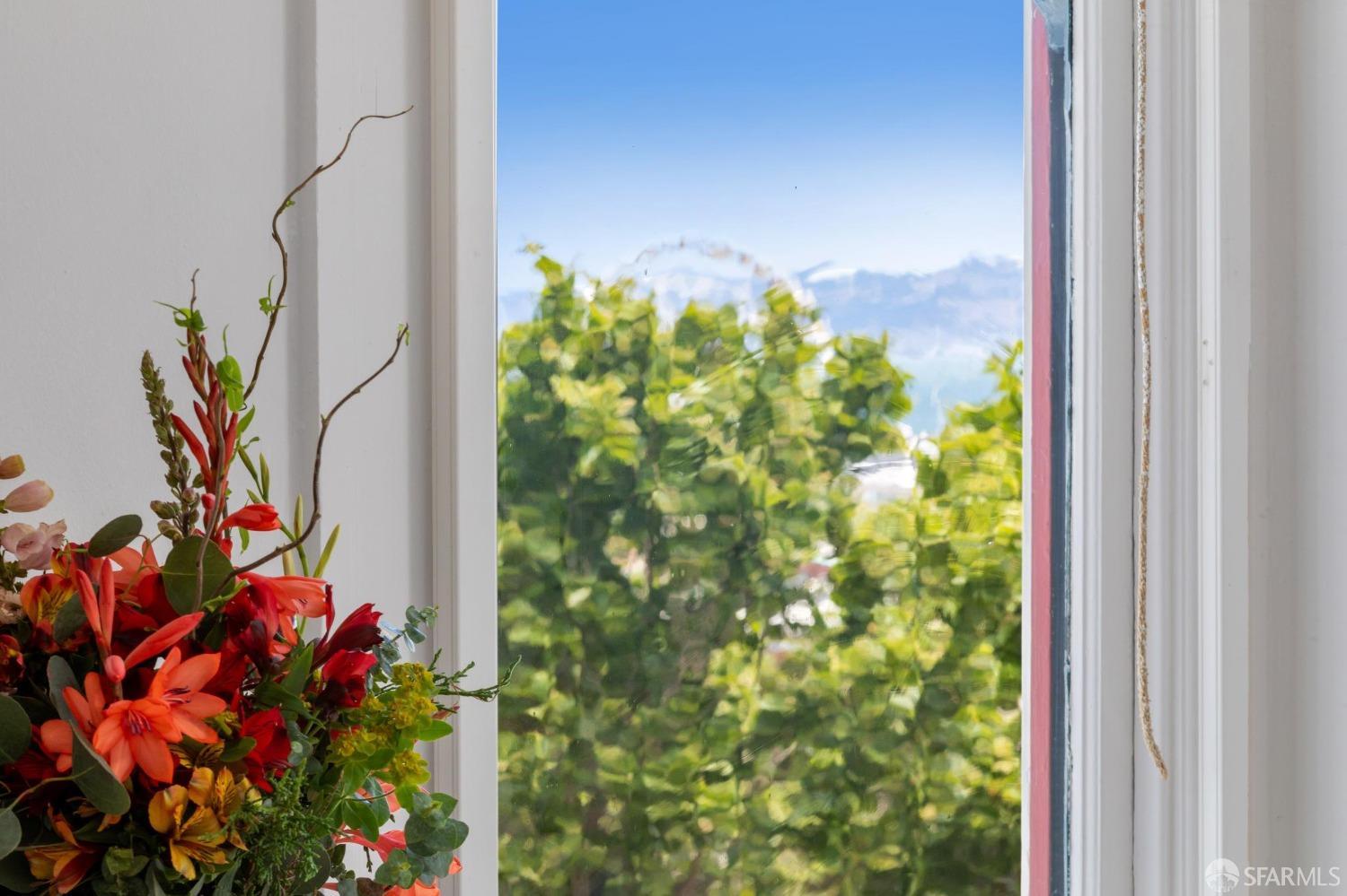 769 Francisco Street