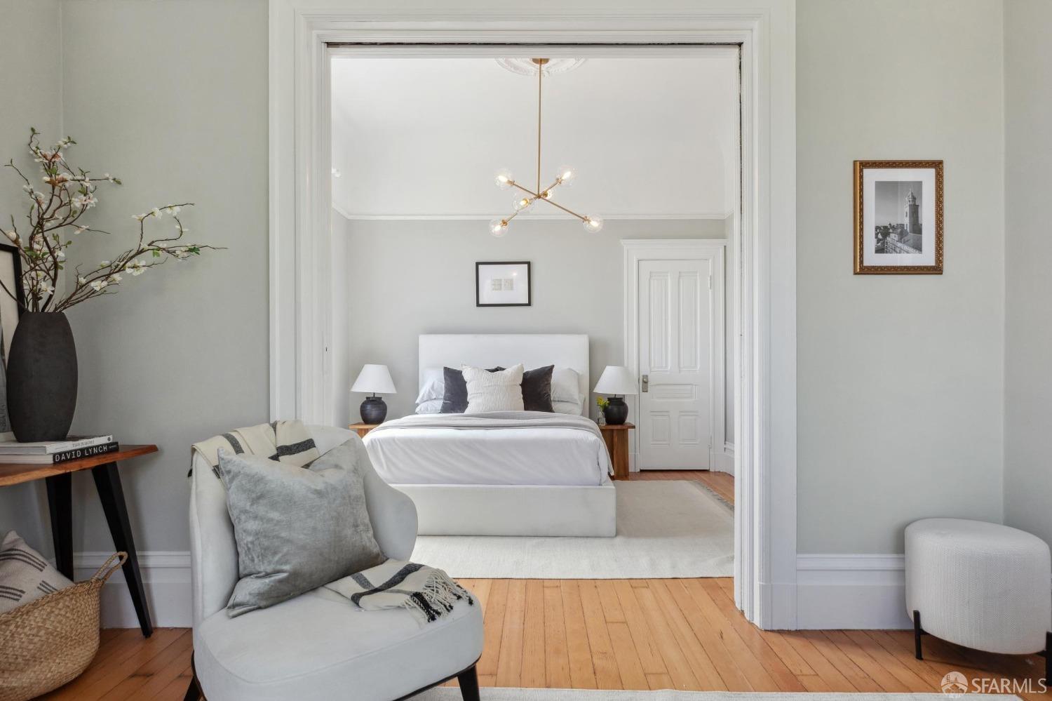 769 Francisco Street