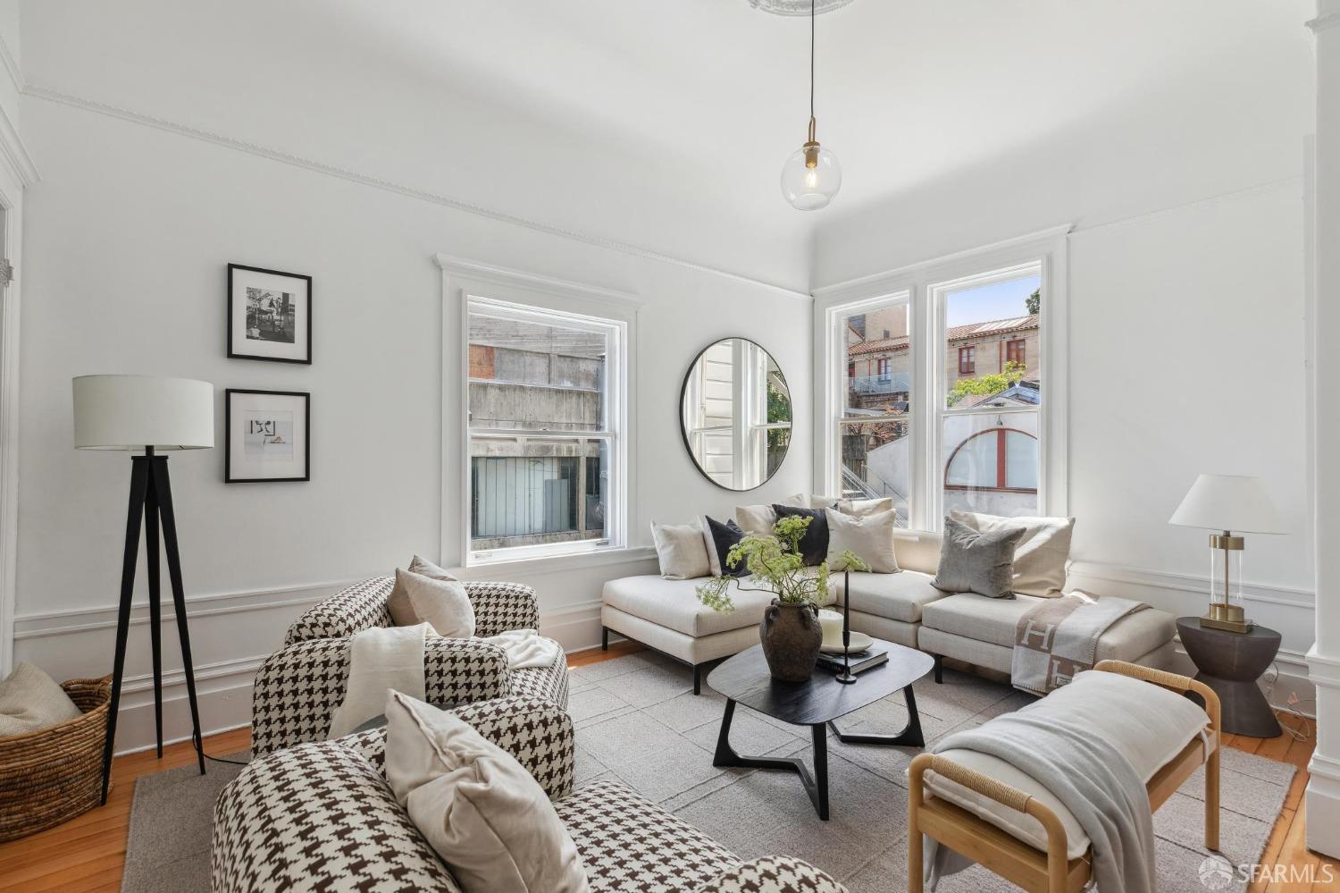 769 Francisco Street